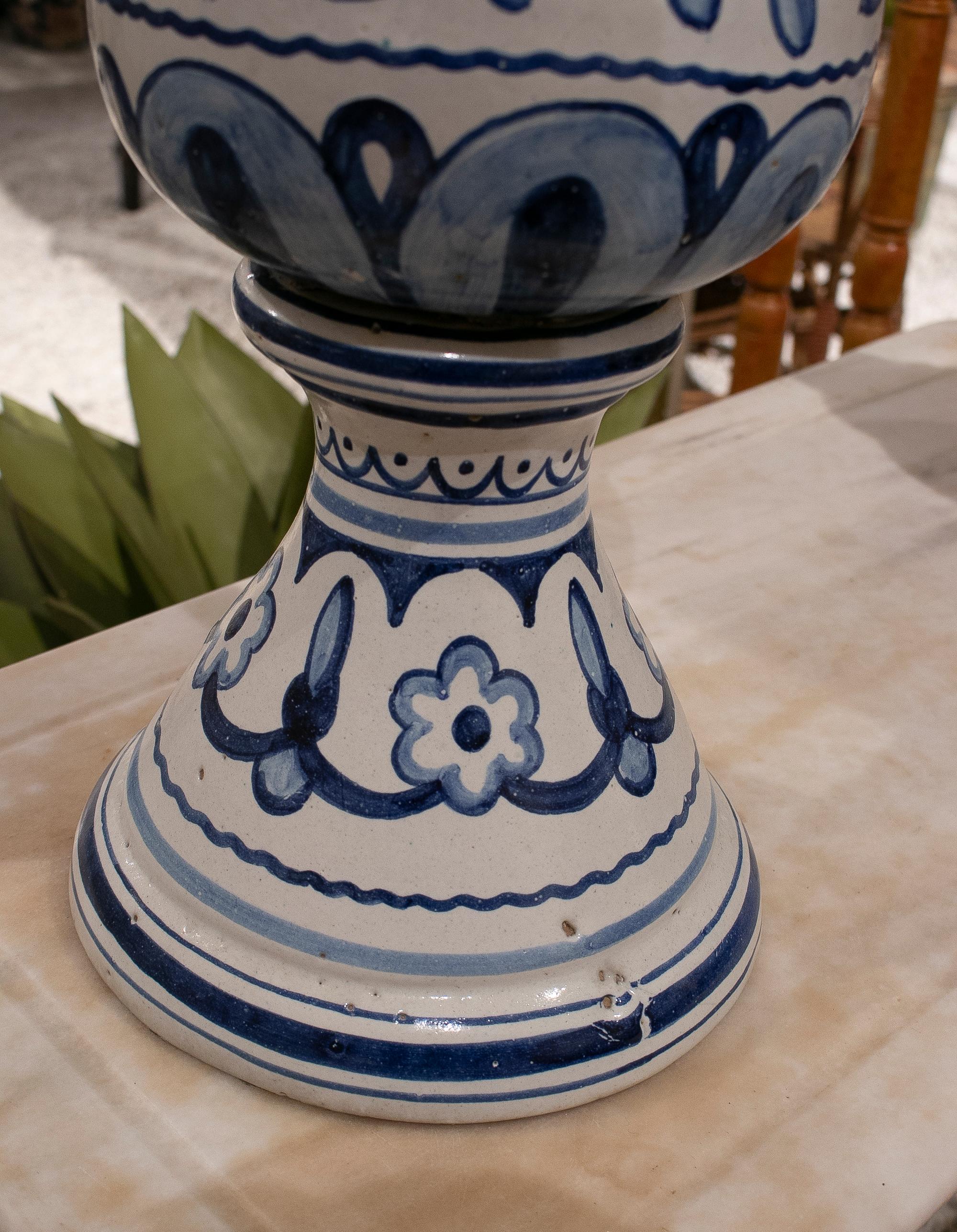 1950s Spanish Andalusian Two-Colour Glazed Ceramic Finial 3