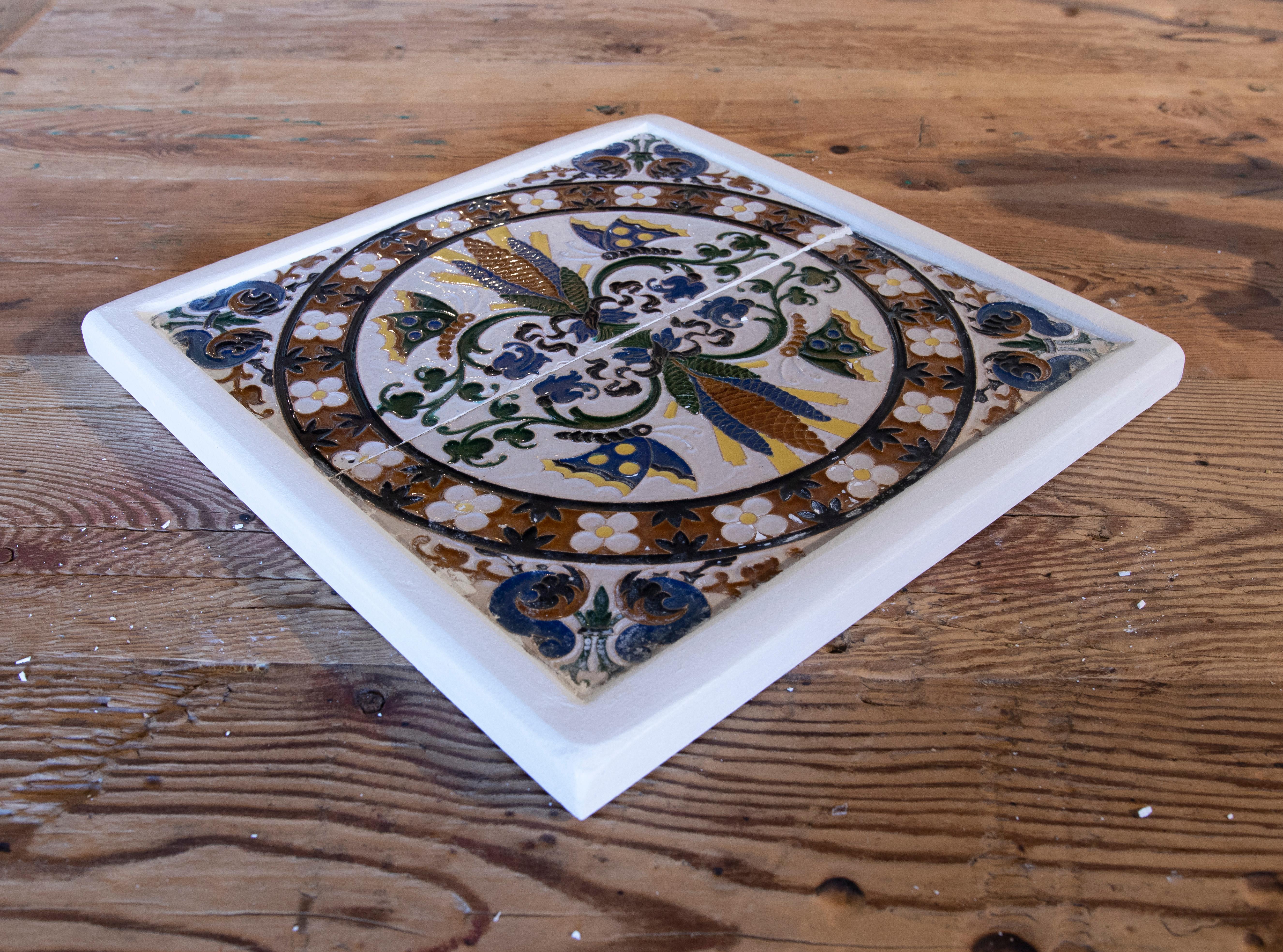 1950s Spanish Decorative Tile Framed in Wood in Different Colours For Sale 3