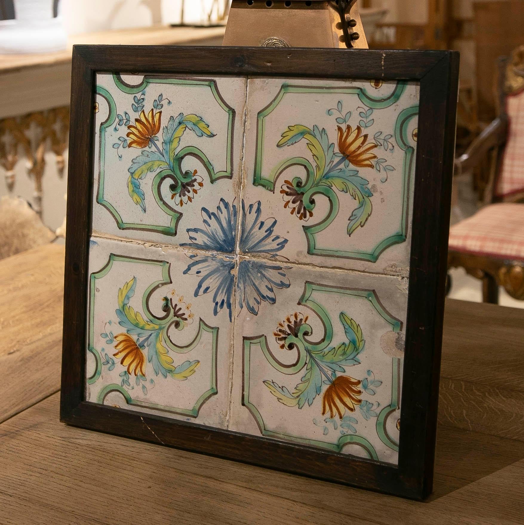 1950s Spanish Decorative Tile Framed in Wood in Different Colours For Sale 6