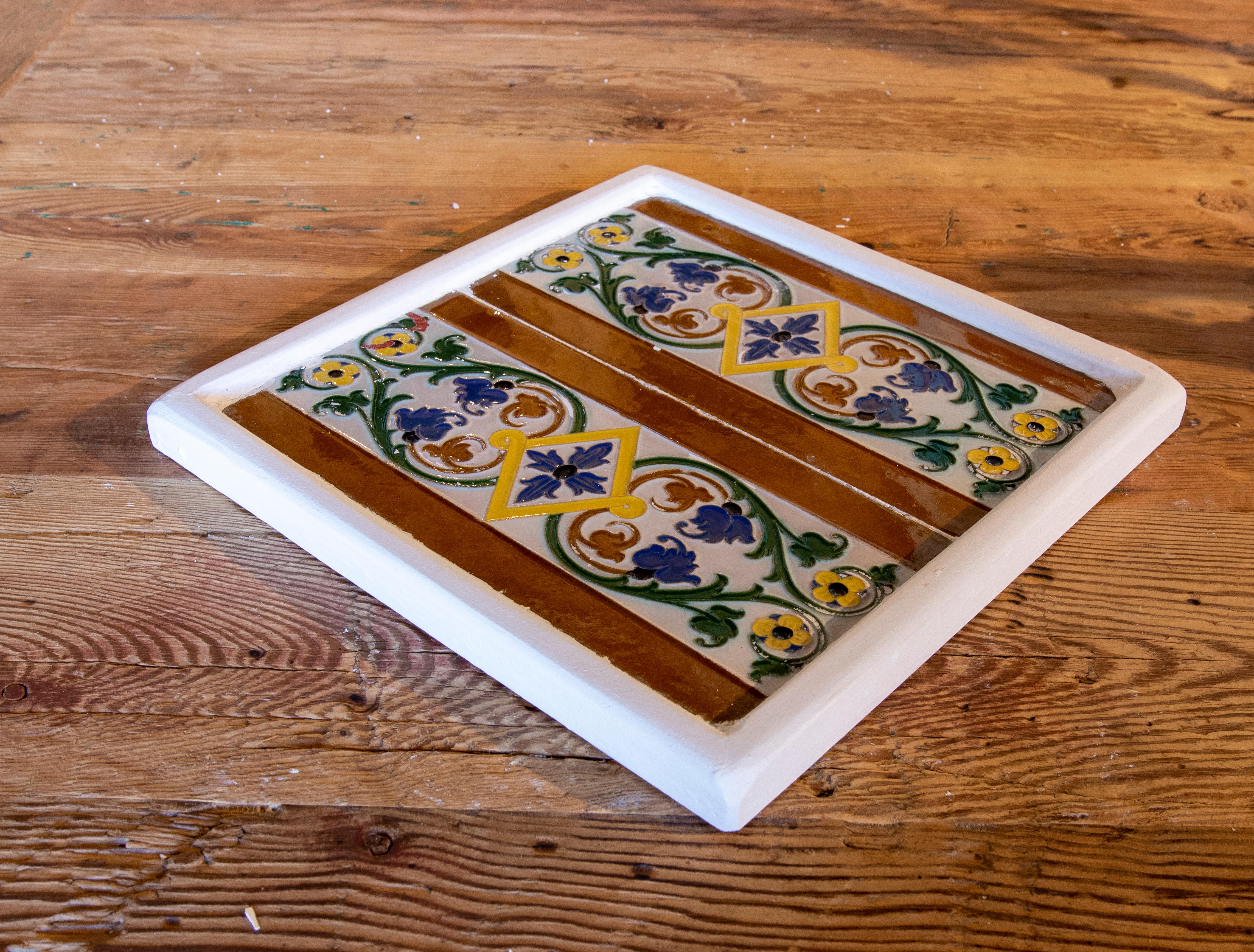 1950s Spanish Decorative Tile Framed in Wood in Different Colours For Sale 7