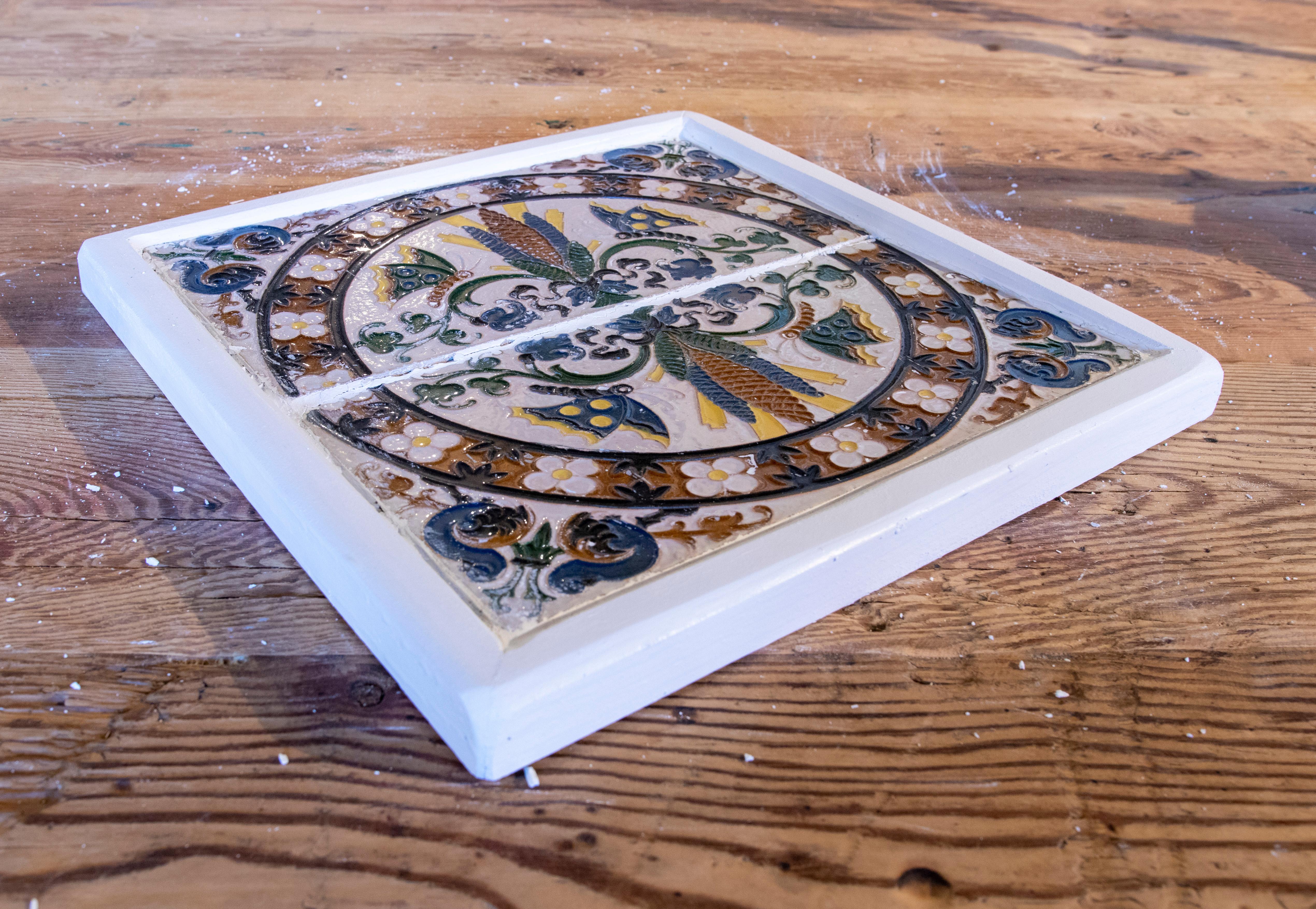 1950s Spanish Decorative Tile Framed in Wood in Different Colours In Good Condition For Sale In Marbella, ES