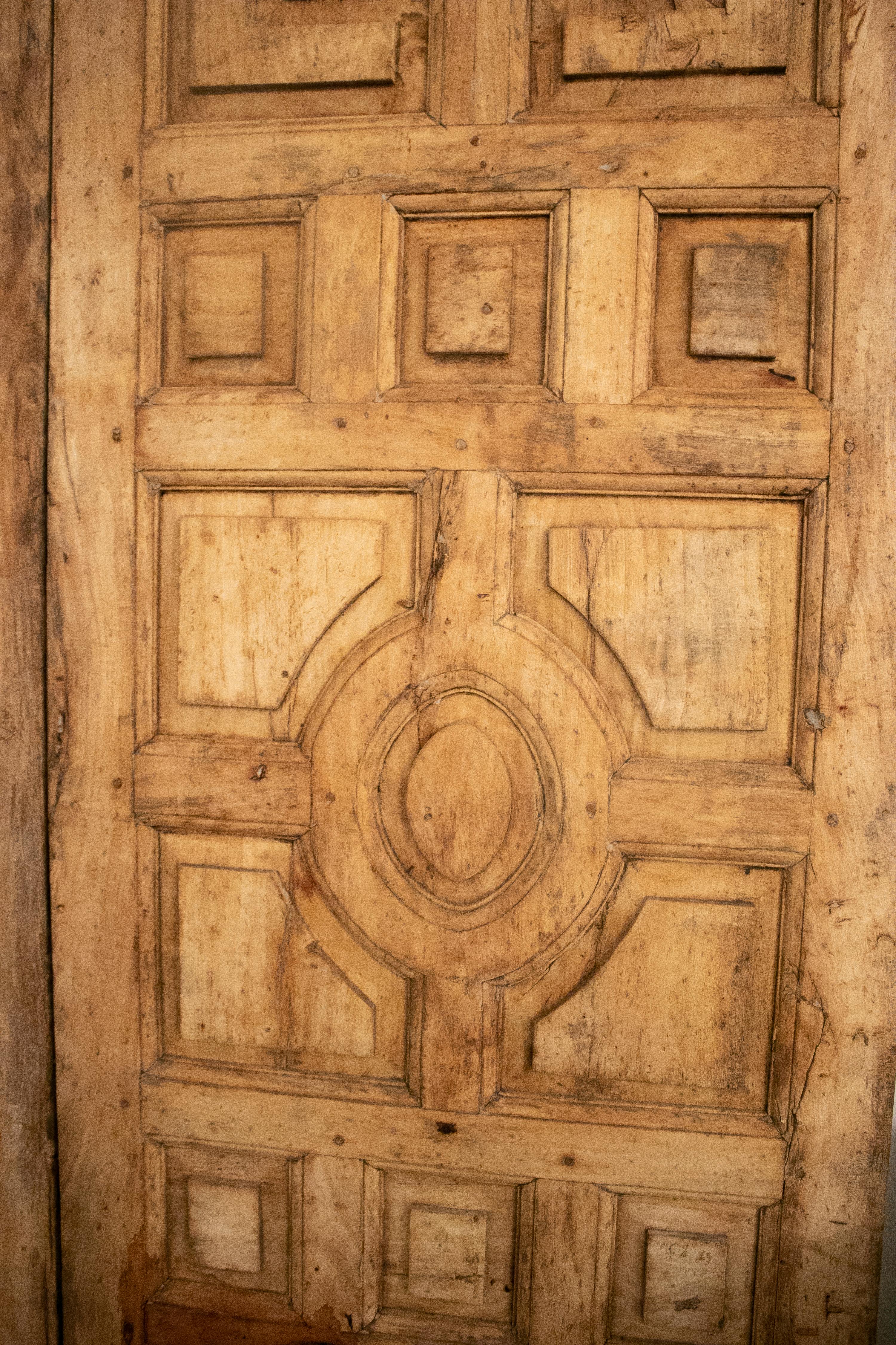 1950s Spanish Hand Carved Elm Wood Paneled Double Door In Good Condition In Marbella, ES