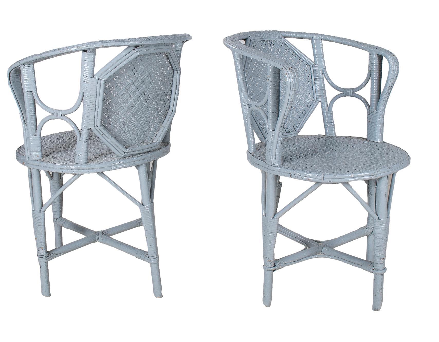 European 1950s Spanish Pair of White Woven Wicker & Bamboo Armchairs For Sale