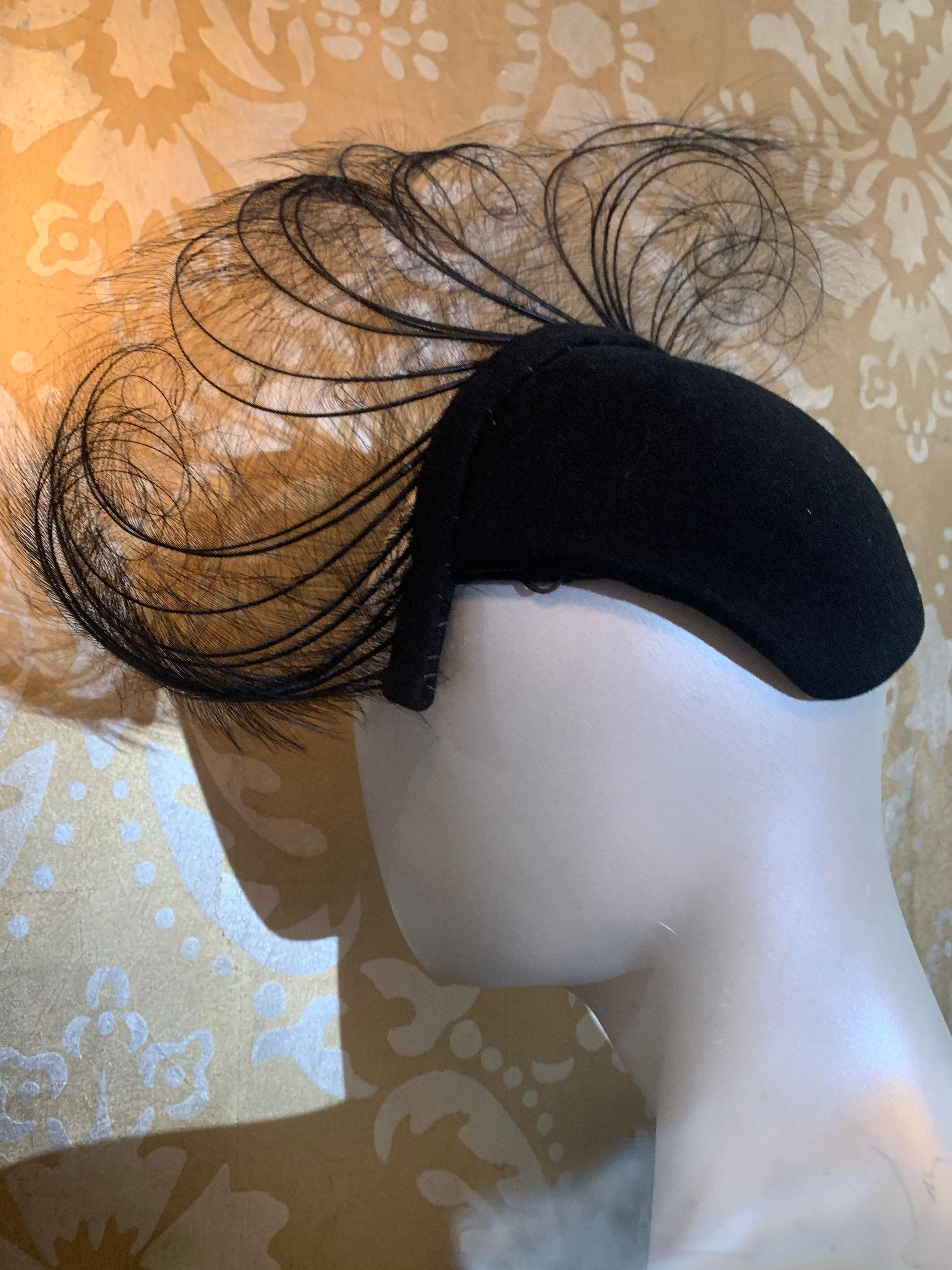 1950s Spectacular Black Felt Capulet Hat w Dramatic Curled Egret Feather Spray In Excellent Condition For Sale In Gresham, OR