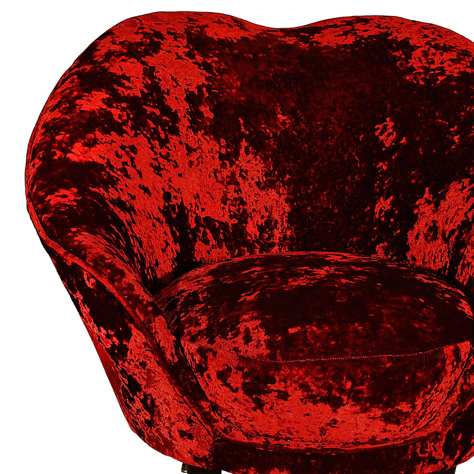 Mid-Century Modern Squat Corner In Armchair Carmine Red Velvet - Italy For Sale 2