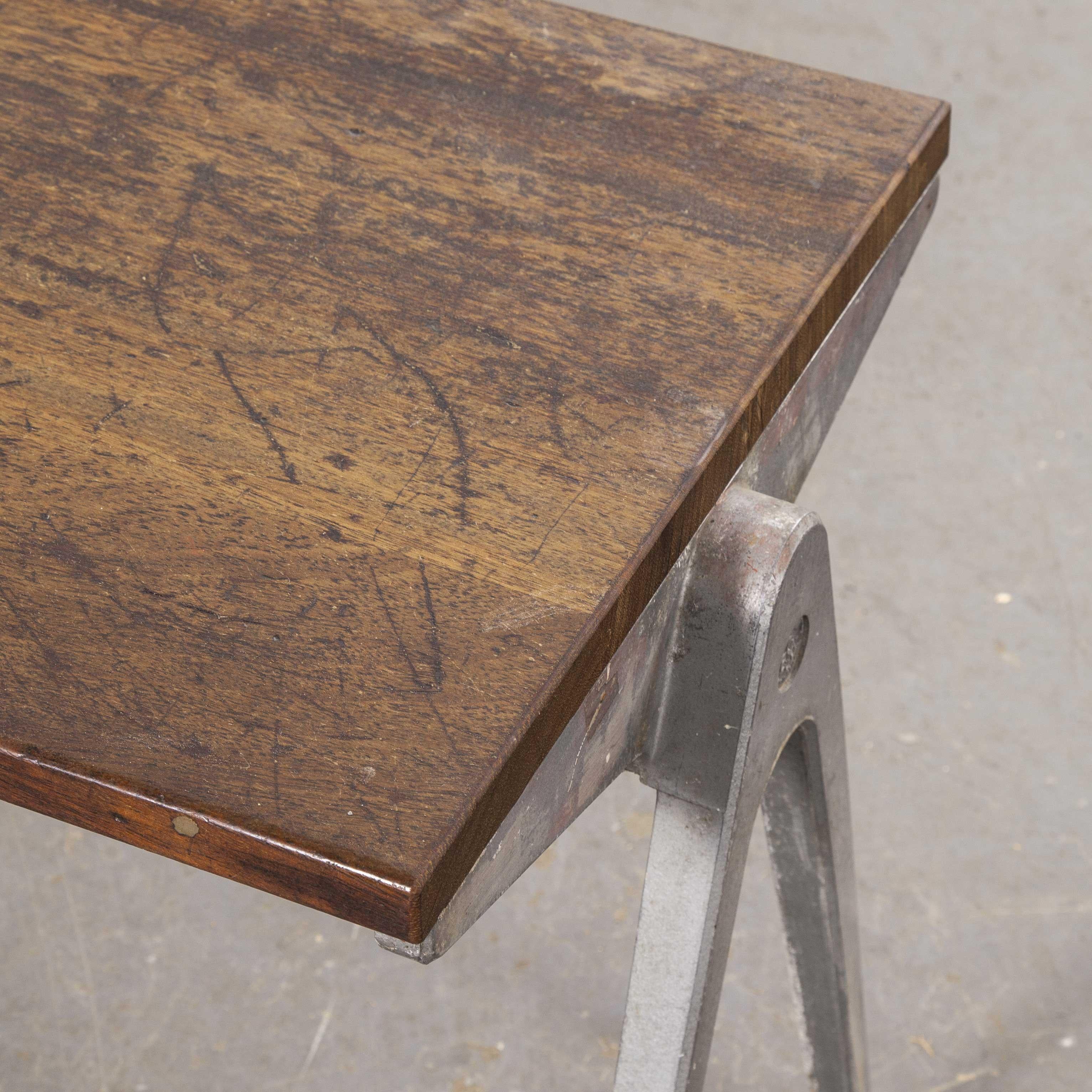 1950s Stacking School Table by James Leonard ESA, Side Table In Good Condition In Hook, Hampshire