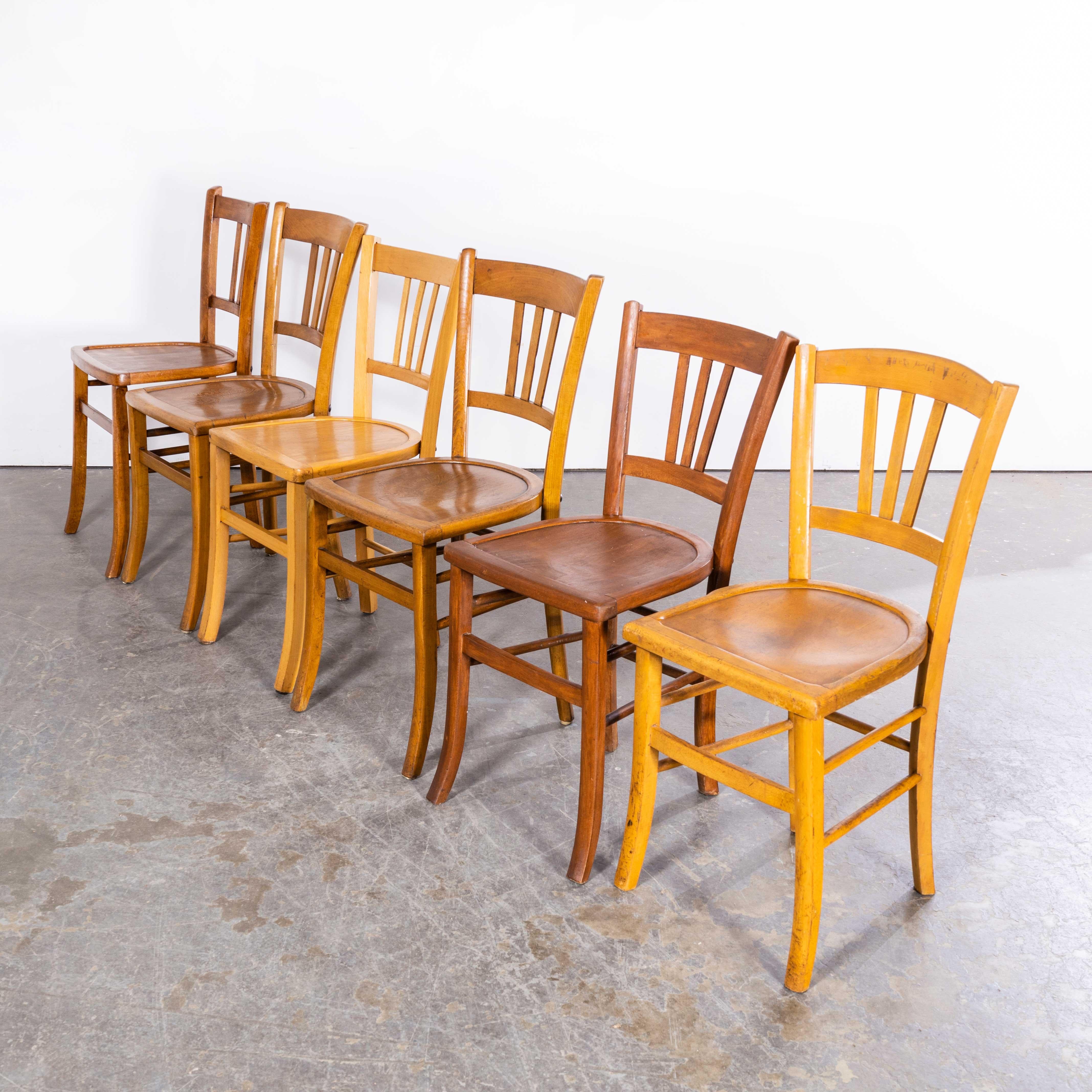 1950’s Standard Blonde Farmhouse French Mixed Dining Chairs - Set Of Six For Sale 2