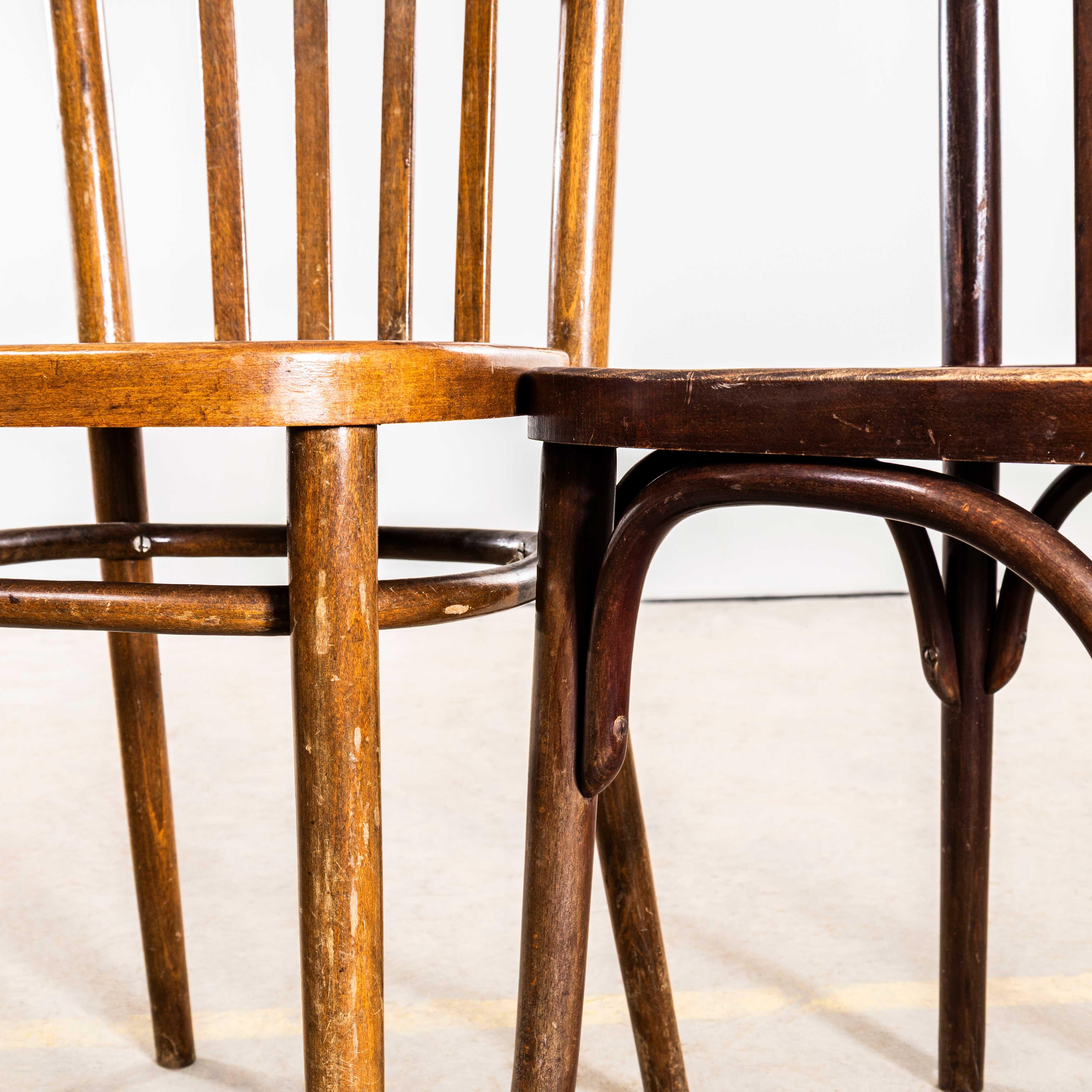 1950's Standard Klassisch Bistro Gemischte Esszimmerstühle im Angebot 3