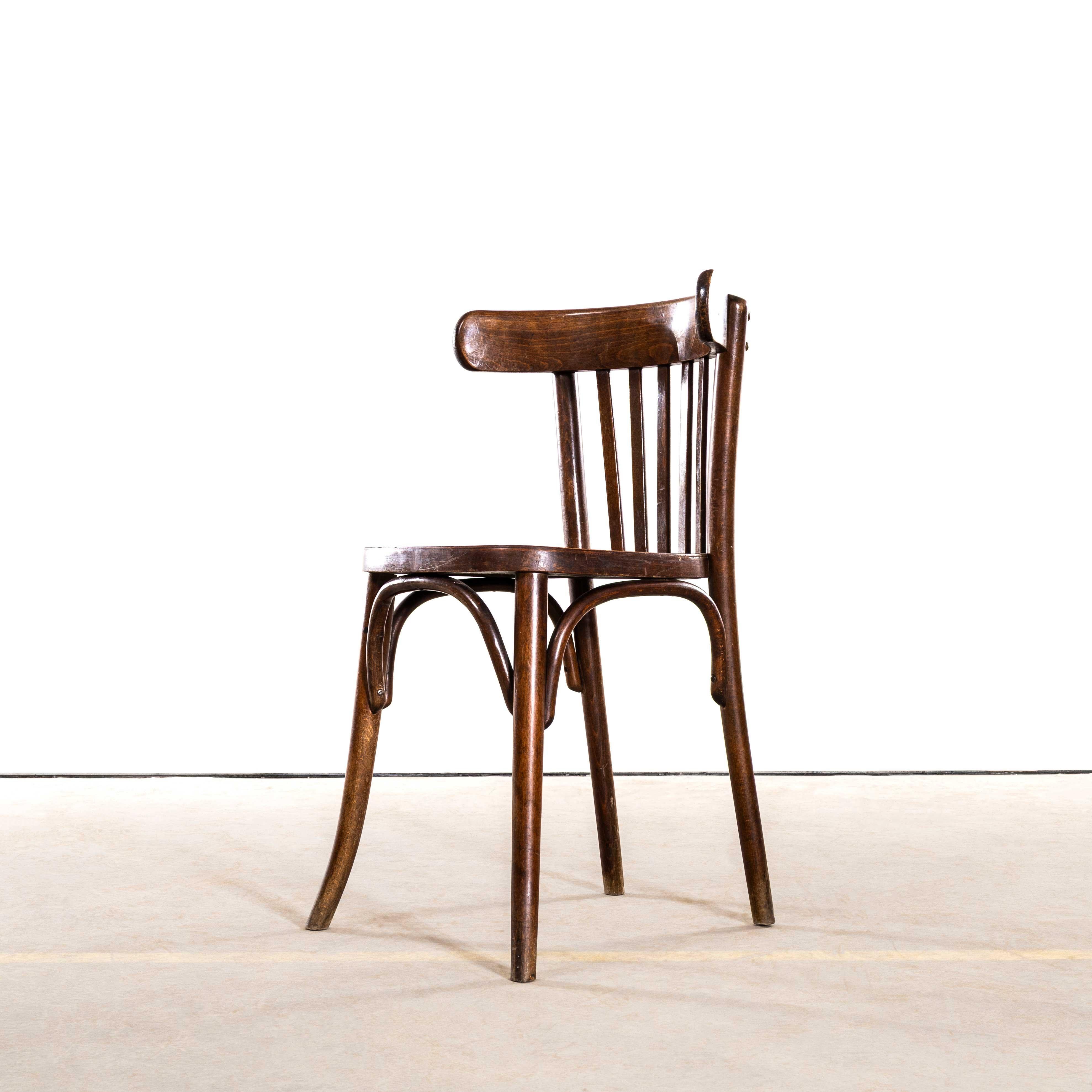 1950's Standard Classic Dark Oak Bistro Esszimmerstühle - flacher Sitz im Zustand „Gut“ im Angebot in Hook, Hampshire