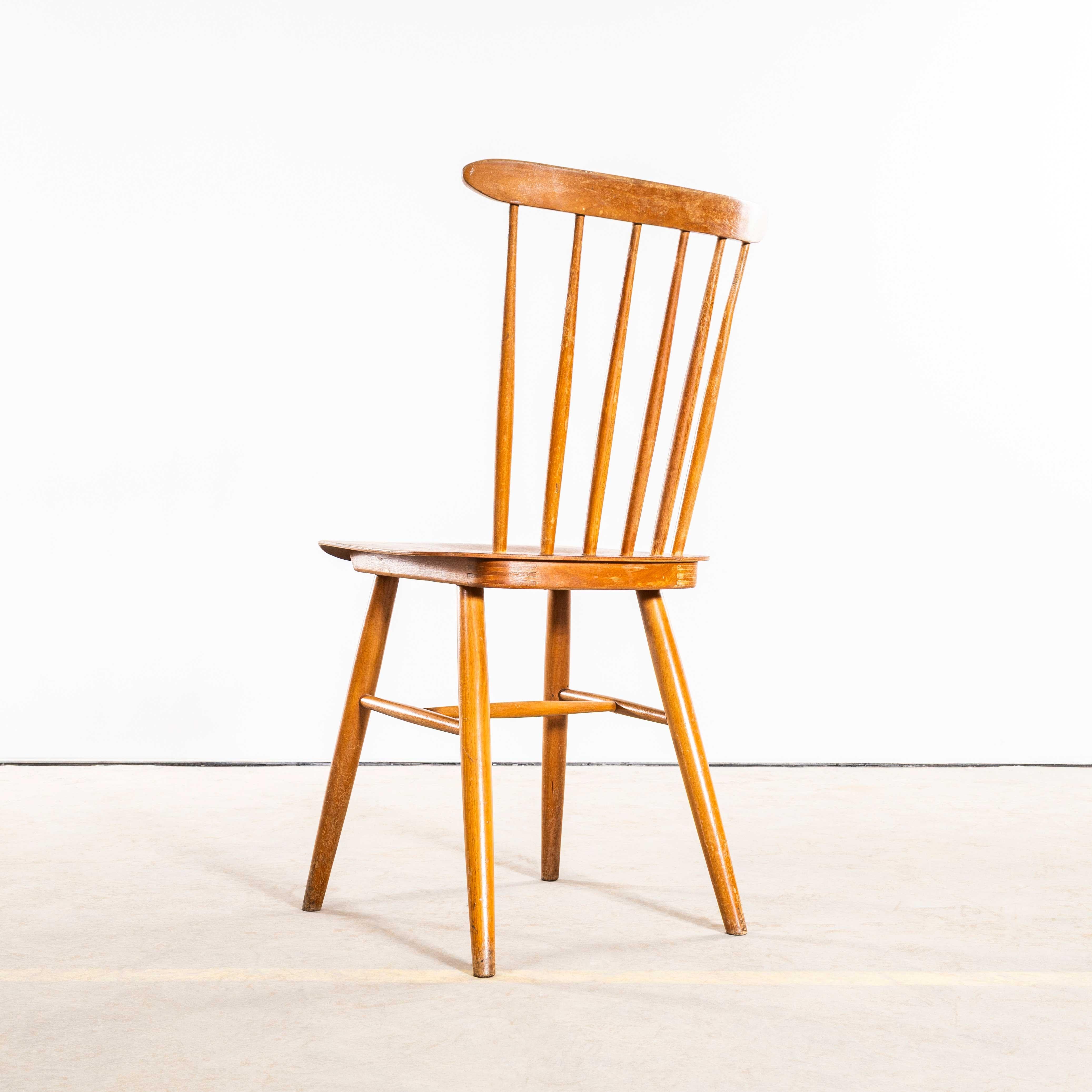 1950's Standard Stickback Blonde Esszimmerstühle (Buchenholz) im Angebot