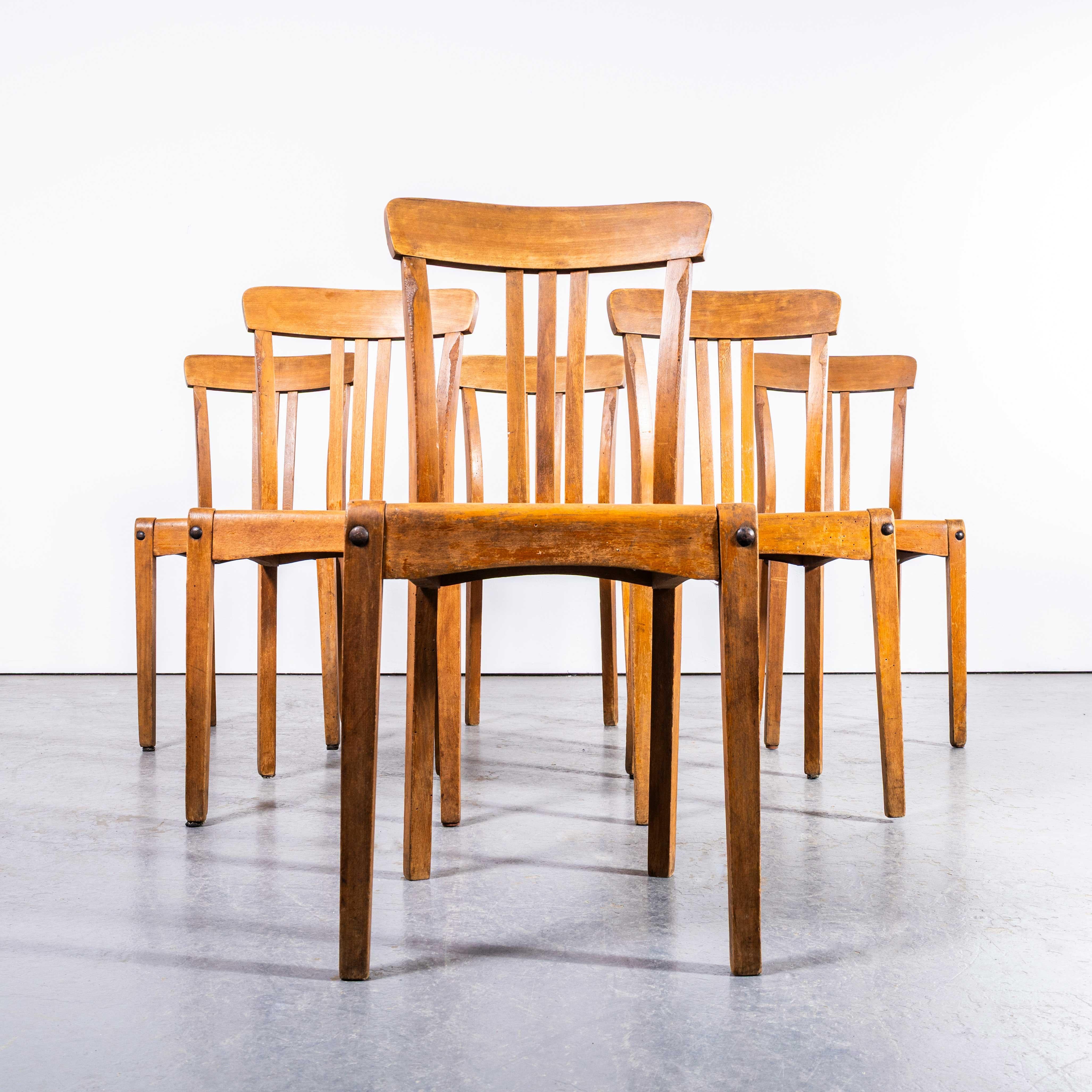 1950's Stella Ribbed Angular Seat Dining Chairs - Kleinserie verfügbar (Französisch) im Angebot