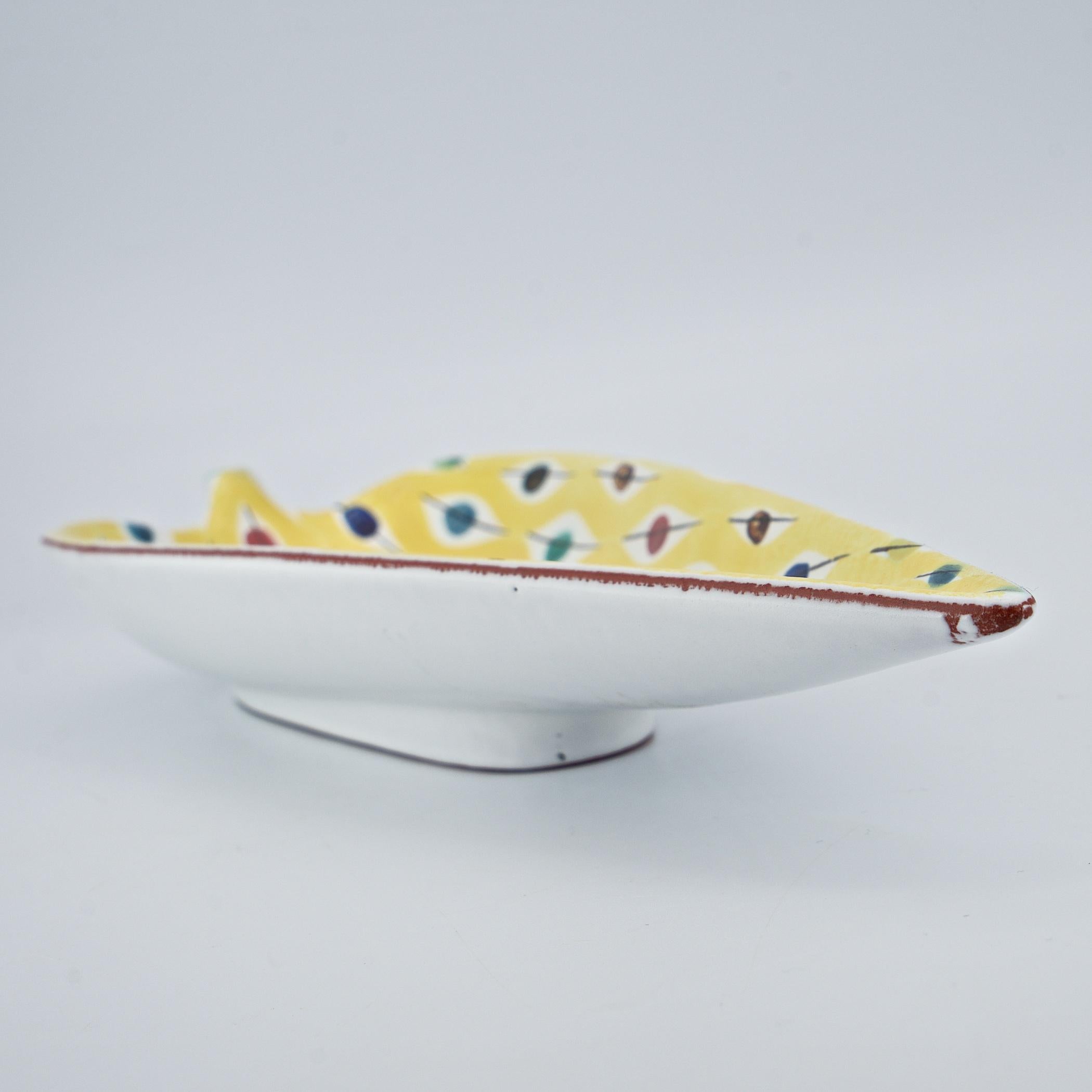 Glazed 1950s Stig Lindberg Leaf Bowl Hand Painted Studio Pottery Sweden Polkadots For Sale