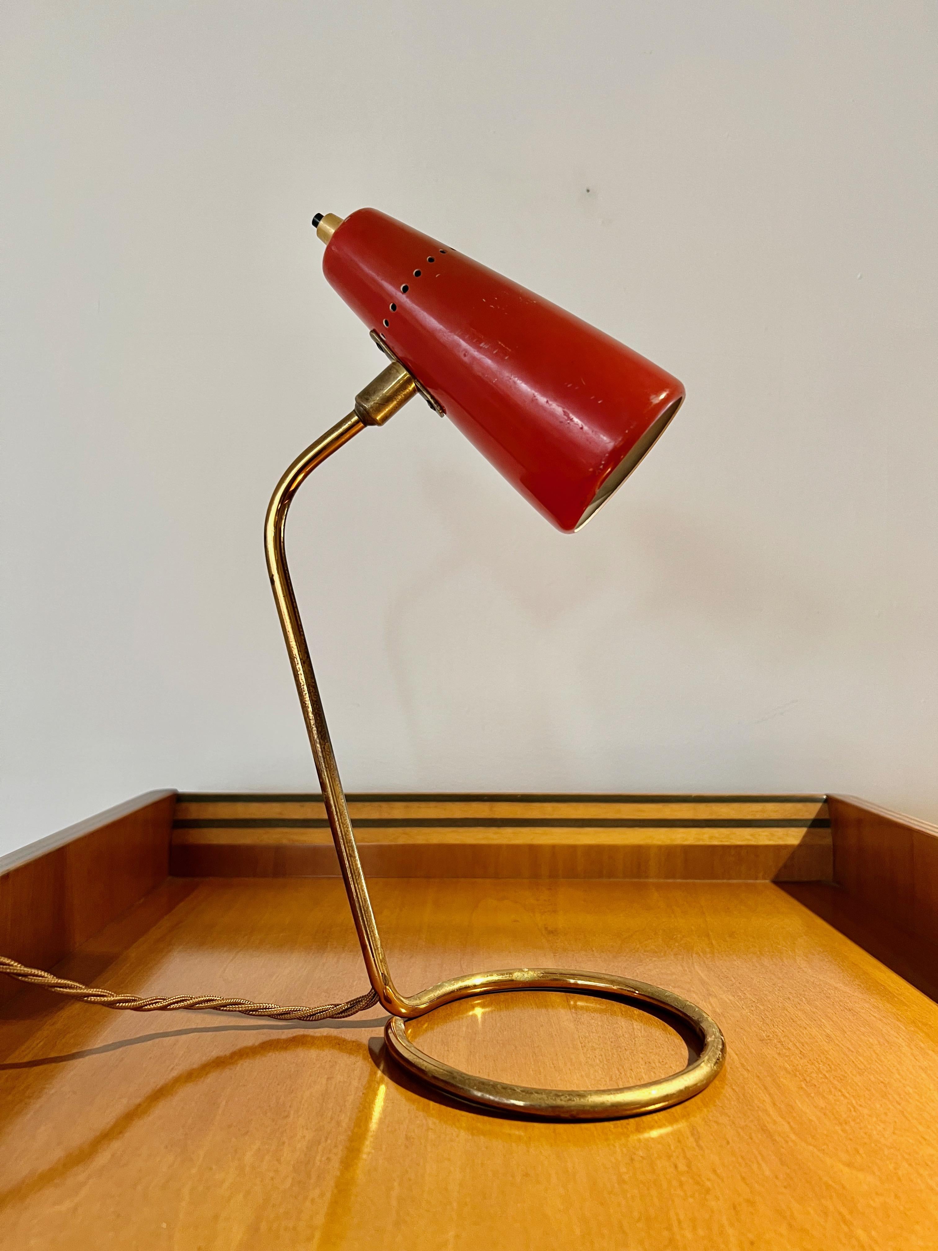 1950s Stilnovo Adjustable Metal Table Lamp In Good Condition For Sale In London, England