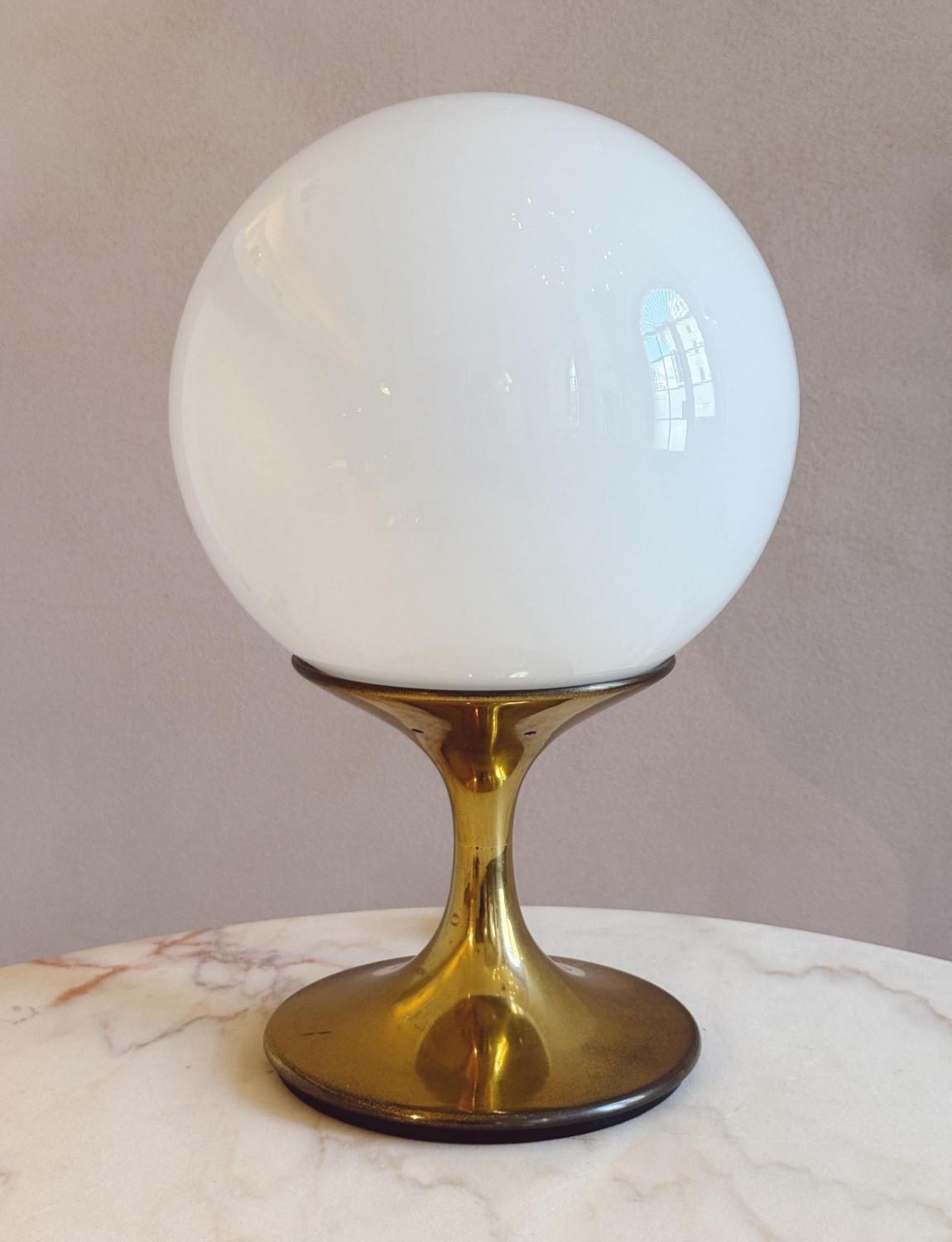 1950S Stilnovo lamp on brass stand 1