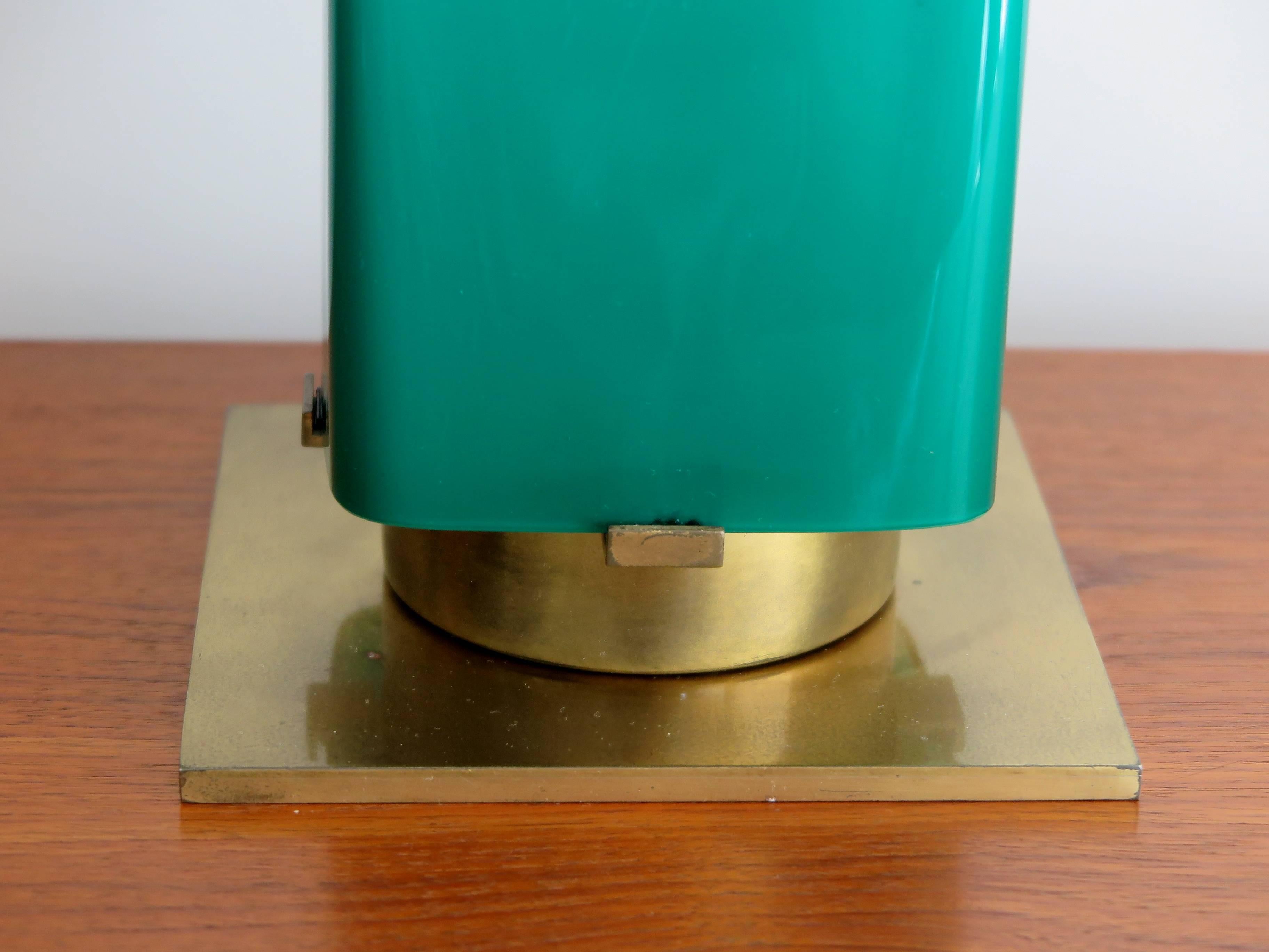 1950s Stilnovo Midcentury Modern Italian Glass and Brass Table Lamp Shade 4