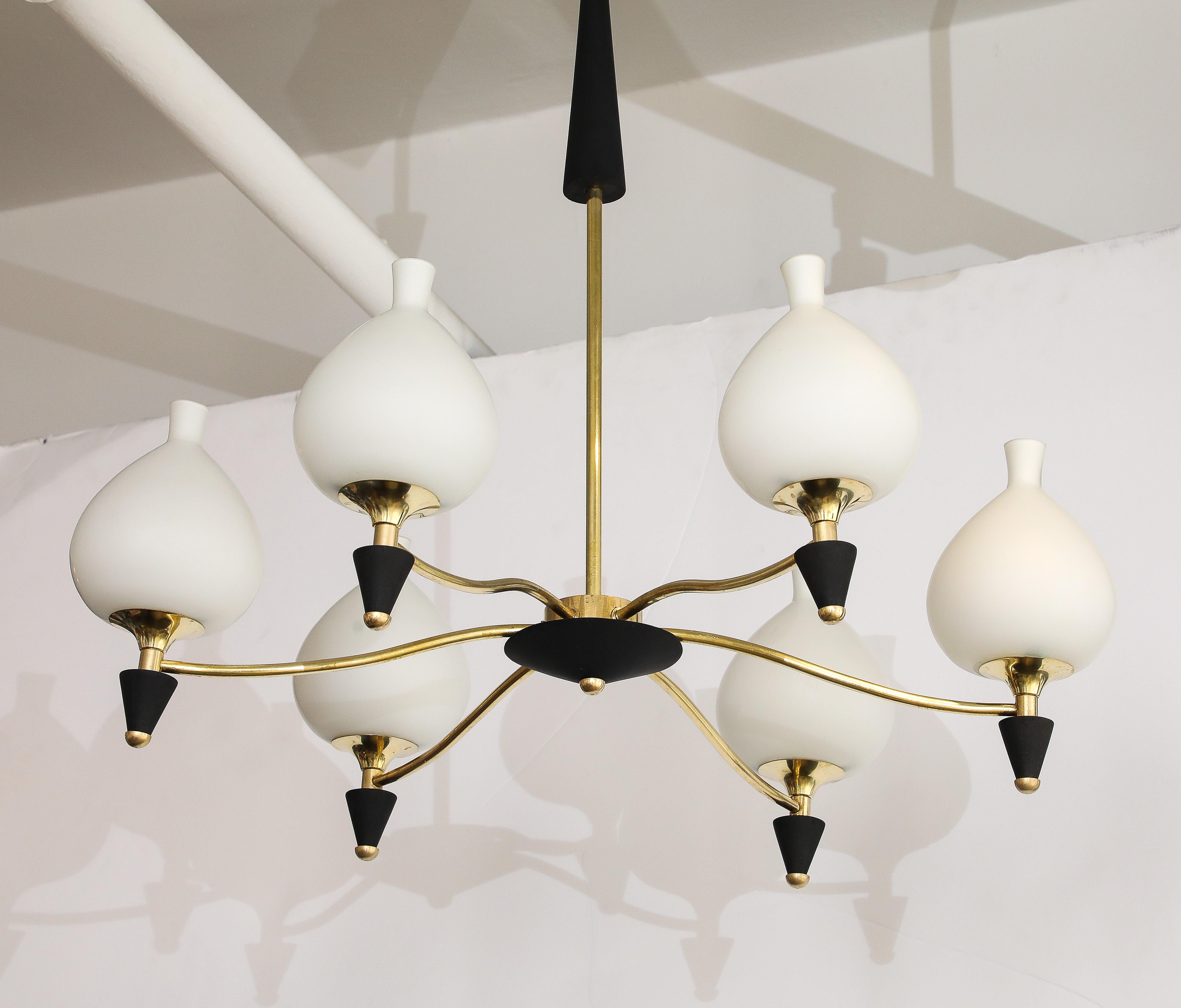 1950's Stilnovo Style Brass And Opaline Glass Italian Chandelier For Sale 4
