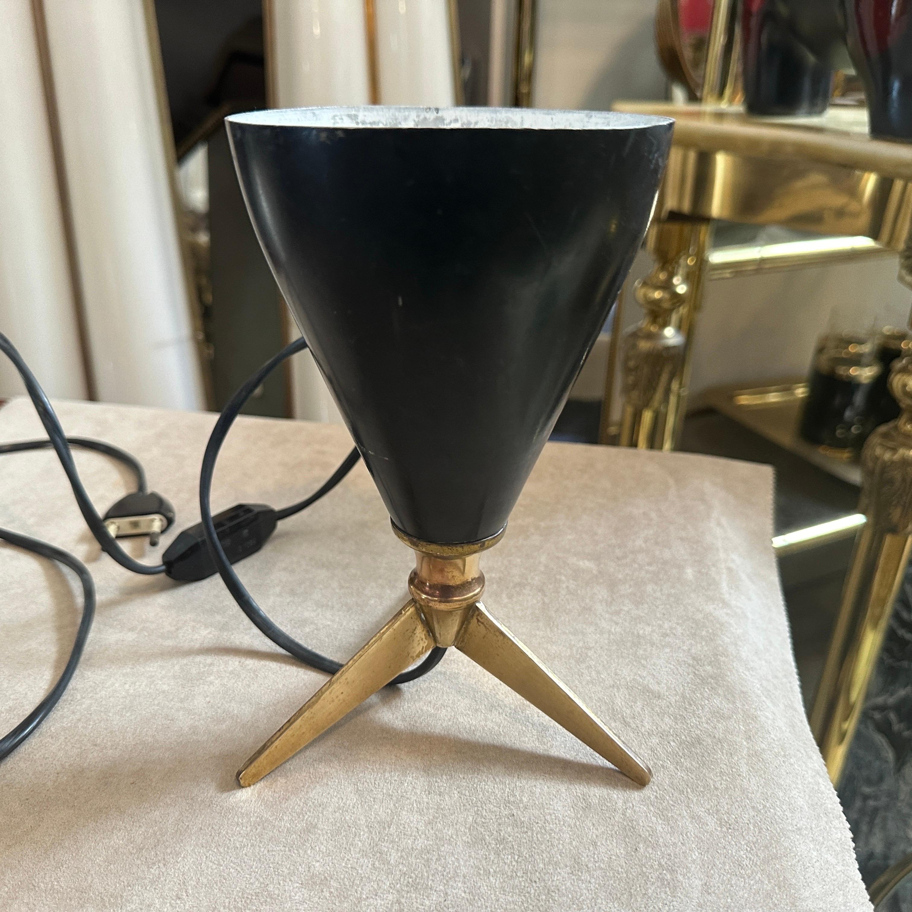 1950s Stilnovo Style Mid-Century Modern Black Aluminum Brass Sputnik Desk Lamp For Sale 1