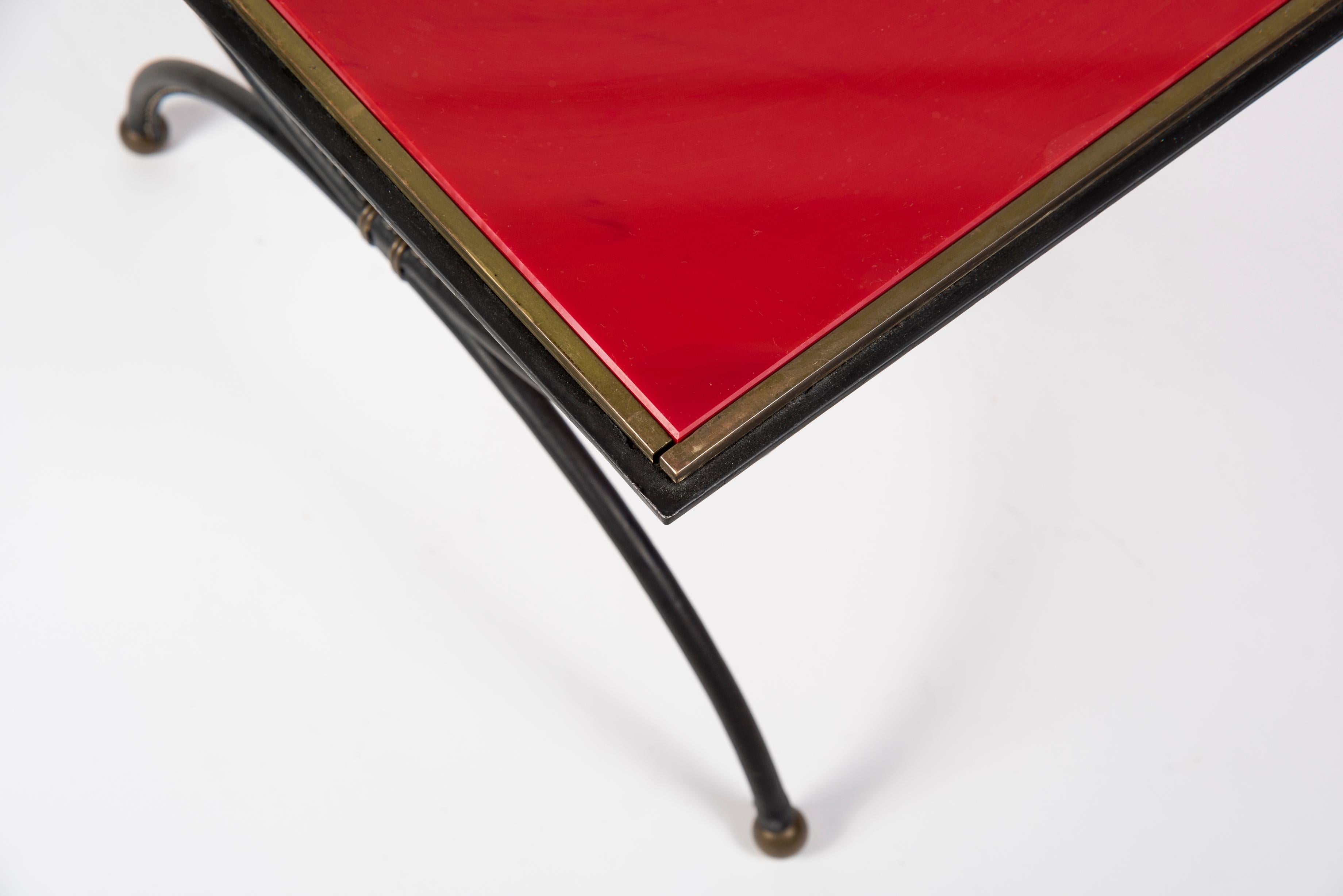 1950's Stitched Leather and Opaline Glass Cocktail Table by Jacques Adnet In Good Condition For Sale In Bois-Colombes, FR