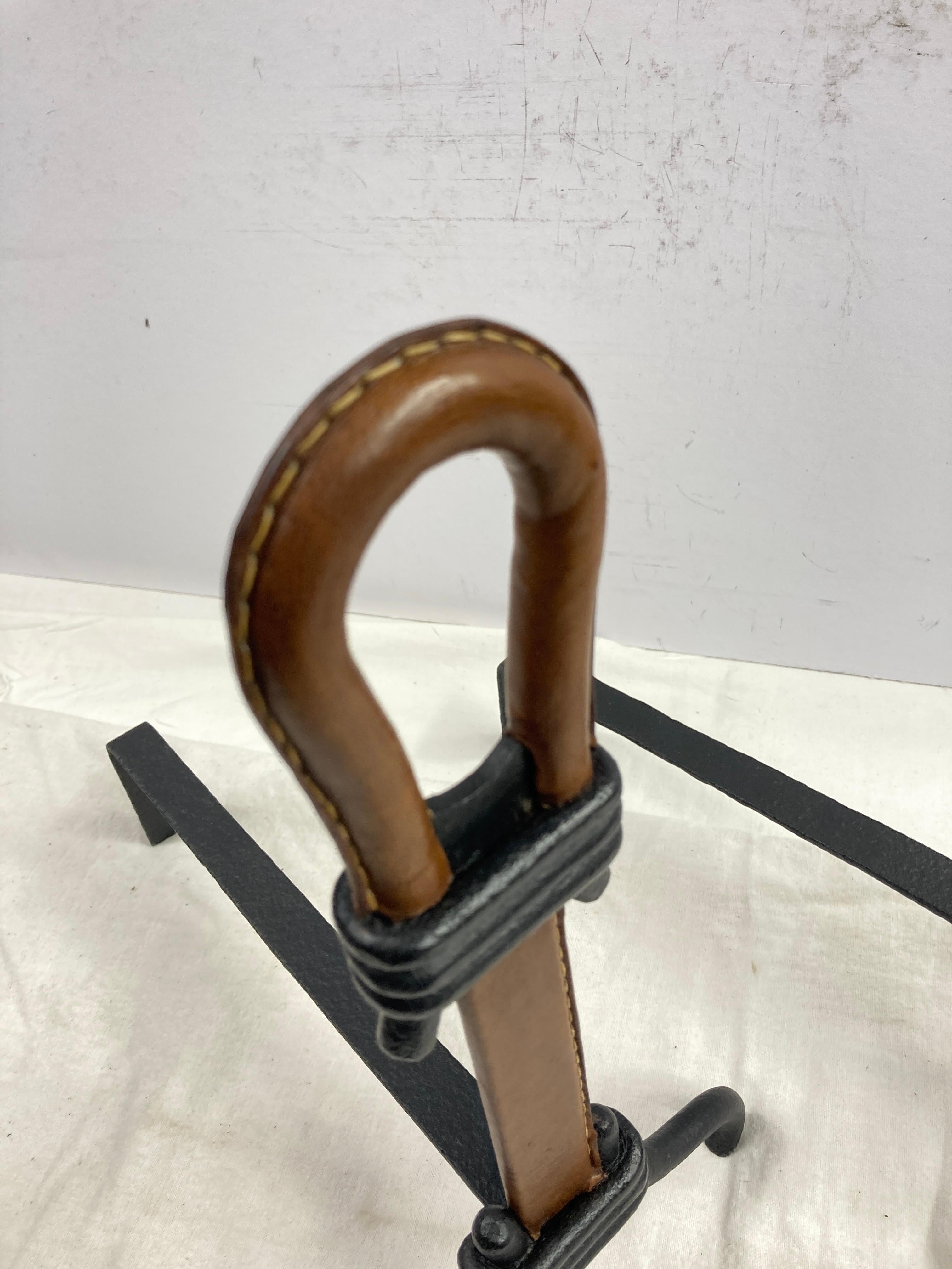 1950's Stitched leather andirons by Jacques Adnet For Sale 2