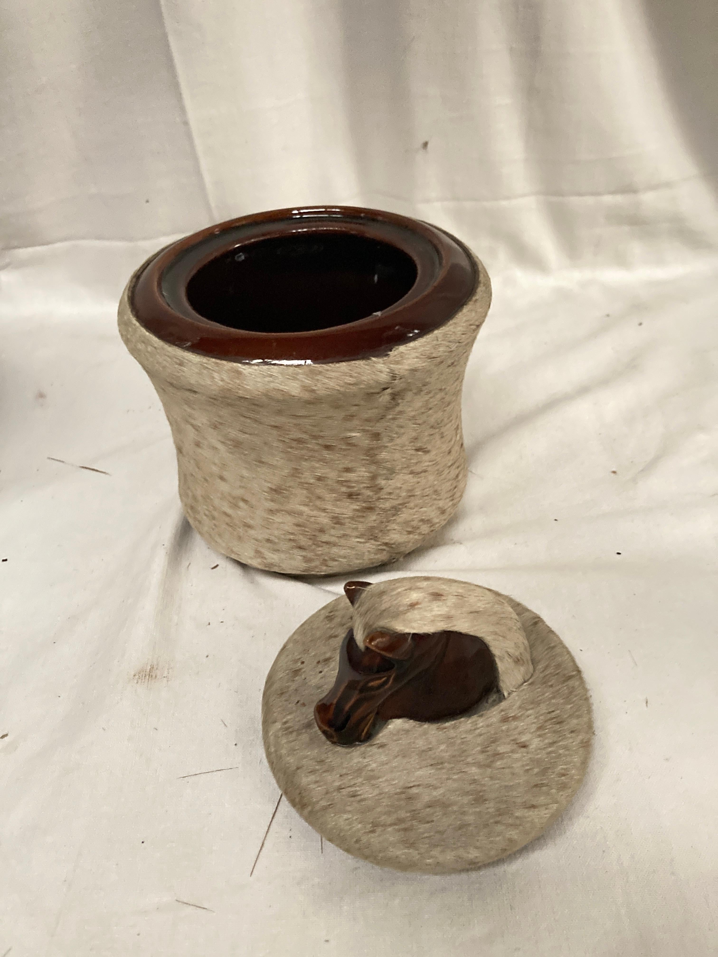 Estuche de cerámica de cuero cosido de los años 50 de Longchamps mediados del siglo XX en venta