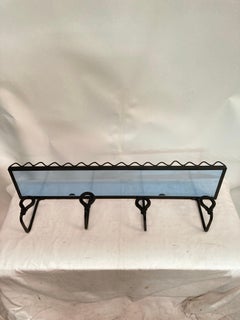 Porte-manteau en cuir cousu des années 1950 par Jacques Adnet