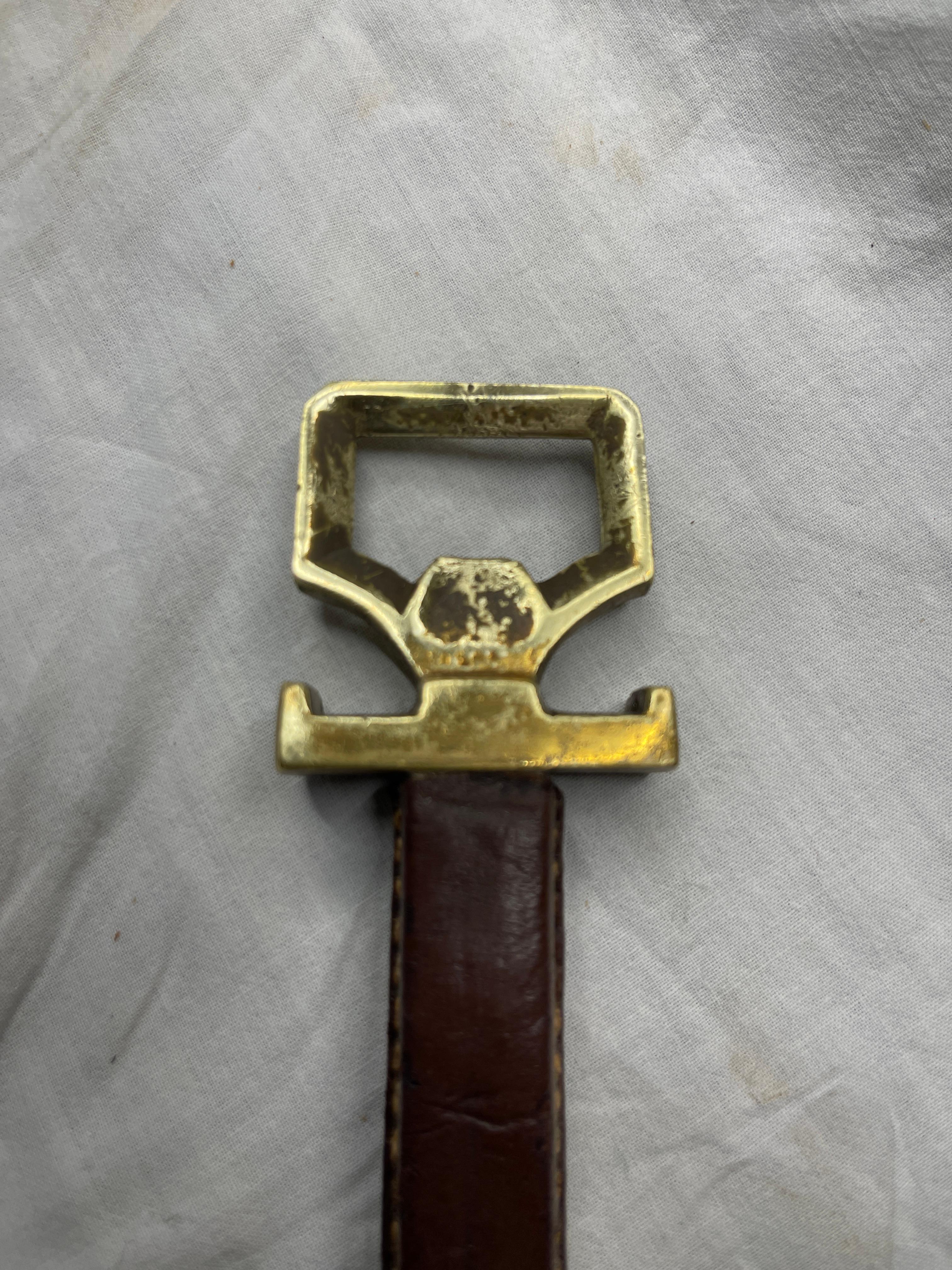 1980's Stitched Leder und Bronze Flaschenöffner und Korken Crew zeigt einen schönen Anker 
Guter Vintage-Zustand

