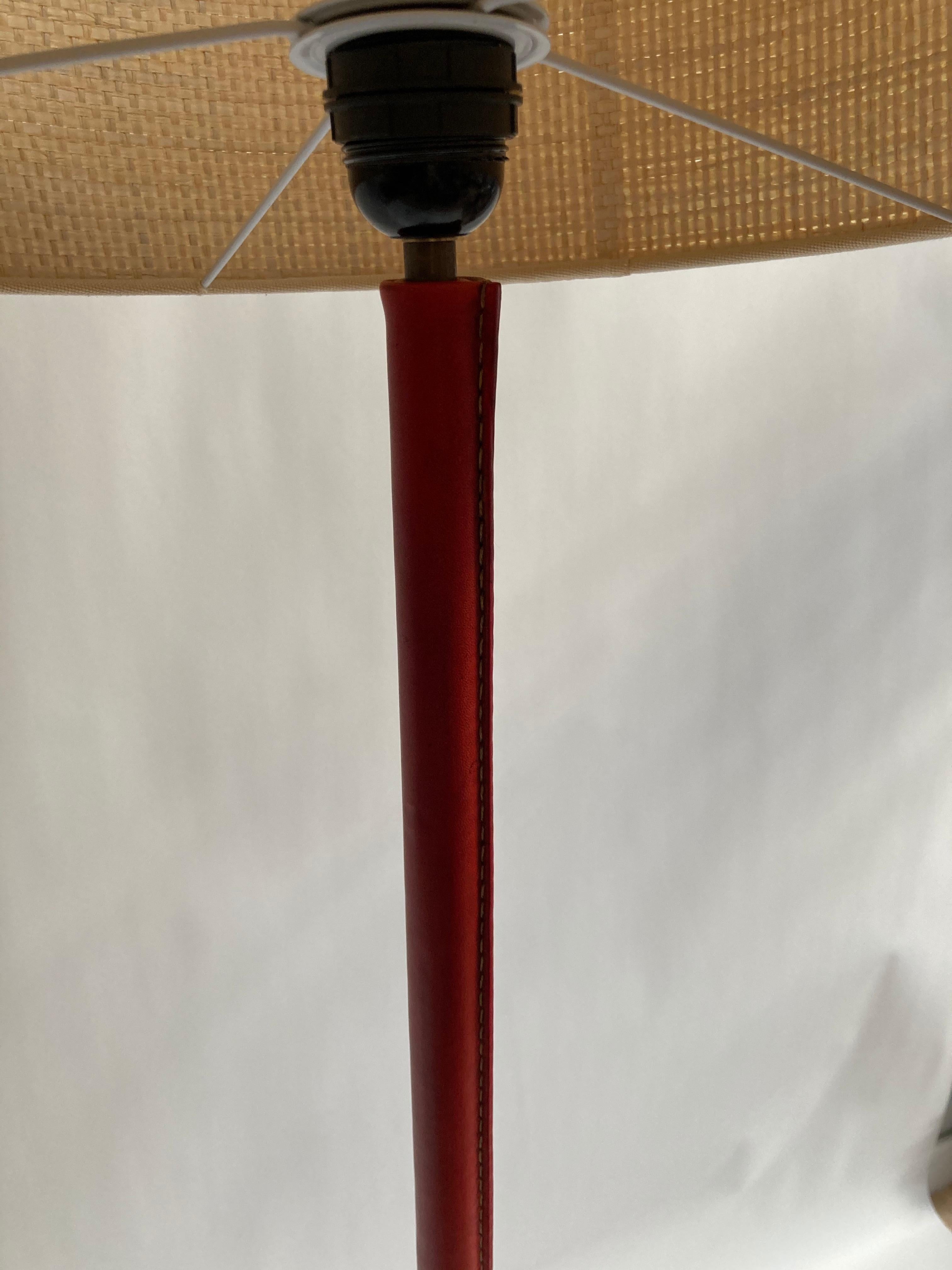 1950's Stitched Leather Floor Lamp by Jacques Adnet In Good Condition For Sale In Bois-Colombes, FR