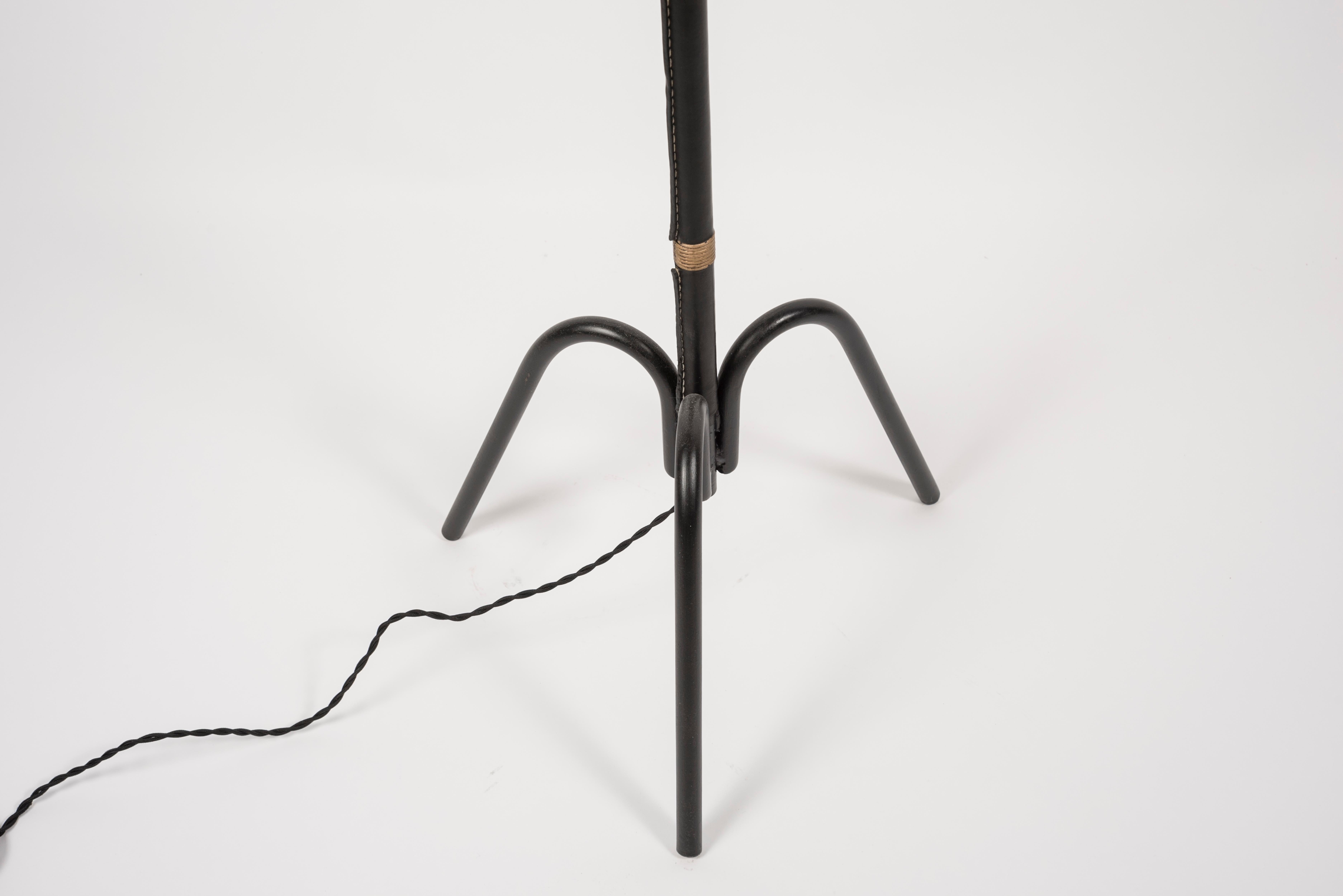 1950's Stitched Leather Floor Lamp by Jacques Adnet In Good Condition In Bois-Colombes, FR