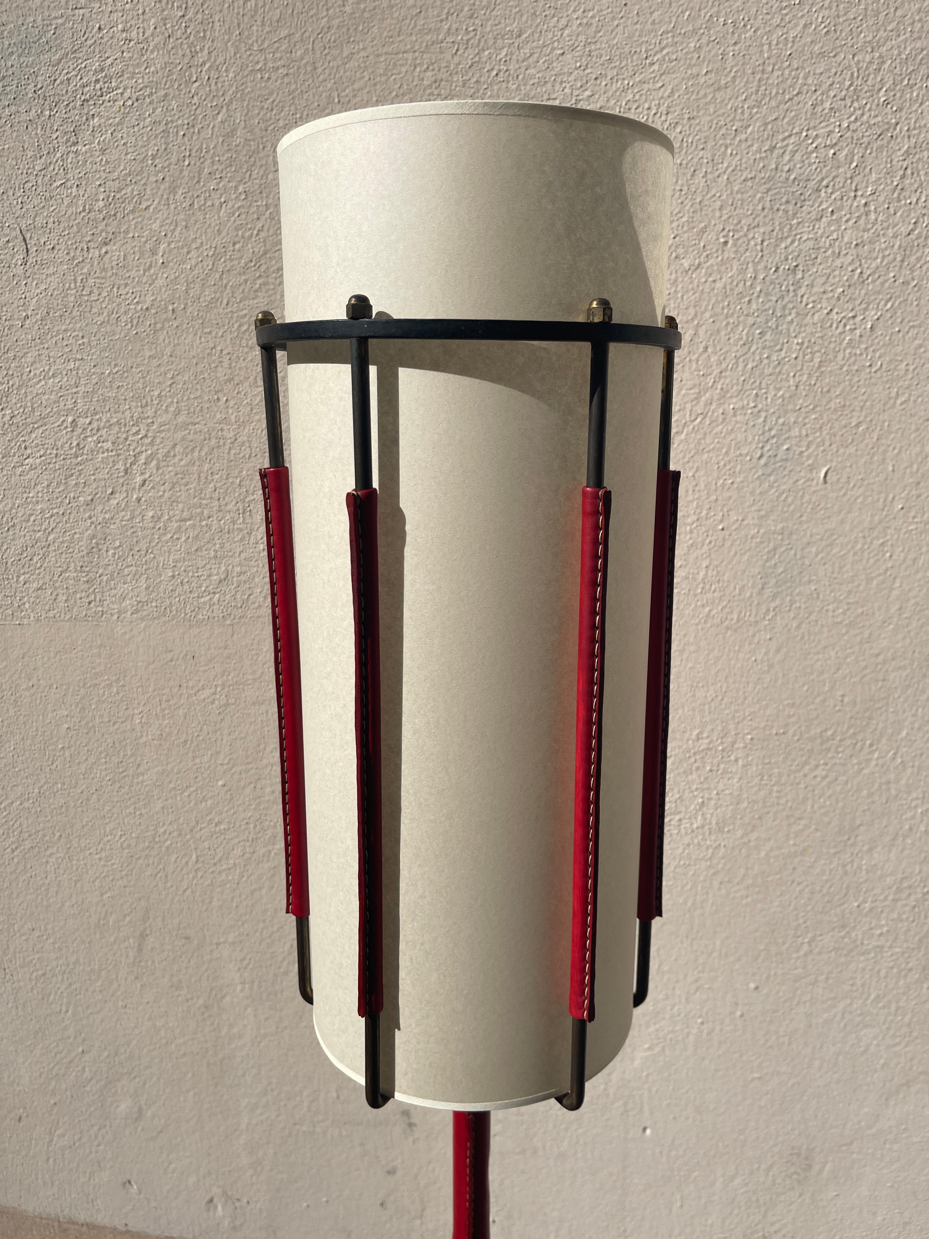 Lampada da terra in pelle Stitch by Stitchnet degli anni '50 in vendita 1