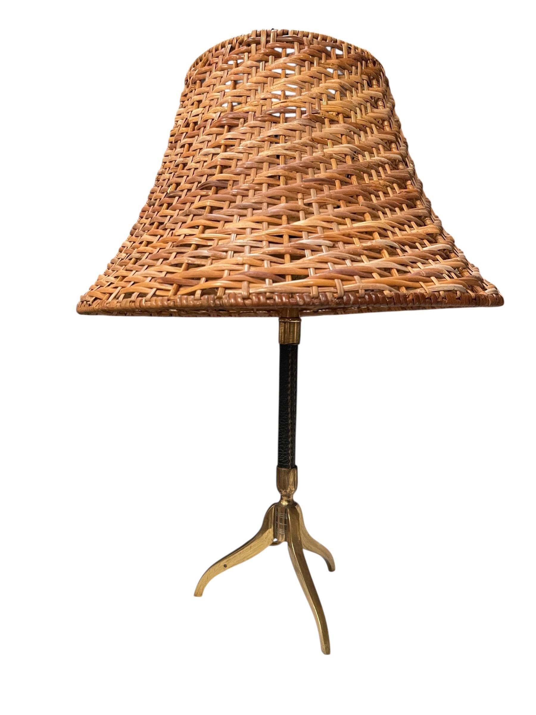 1950's Stitched leather lamp
Dimension given without shade / No shade included
Newly re-wired