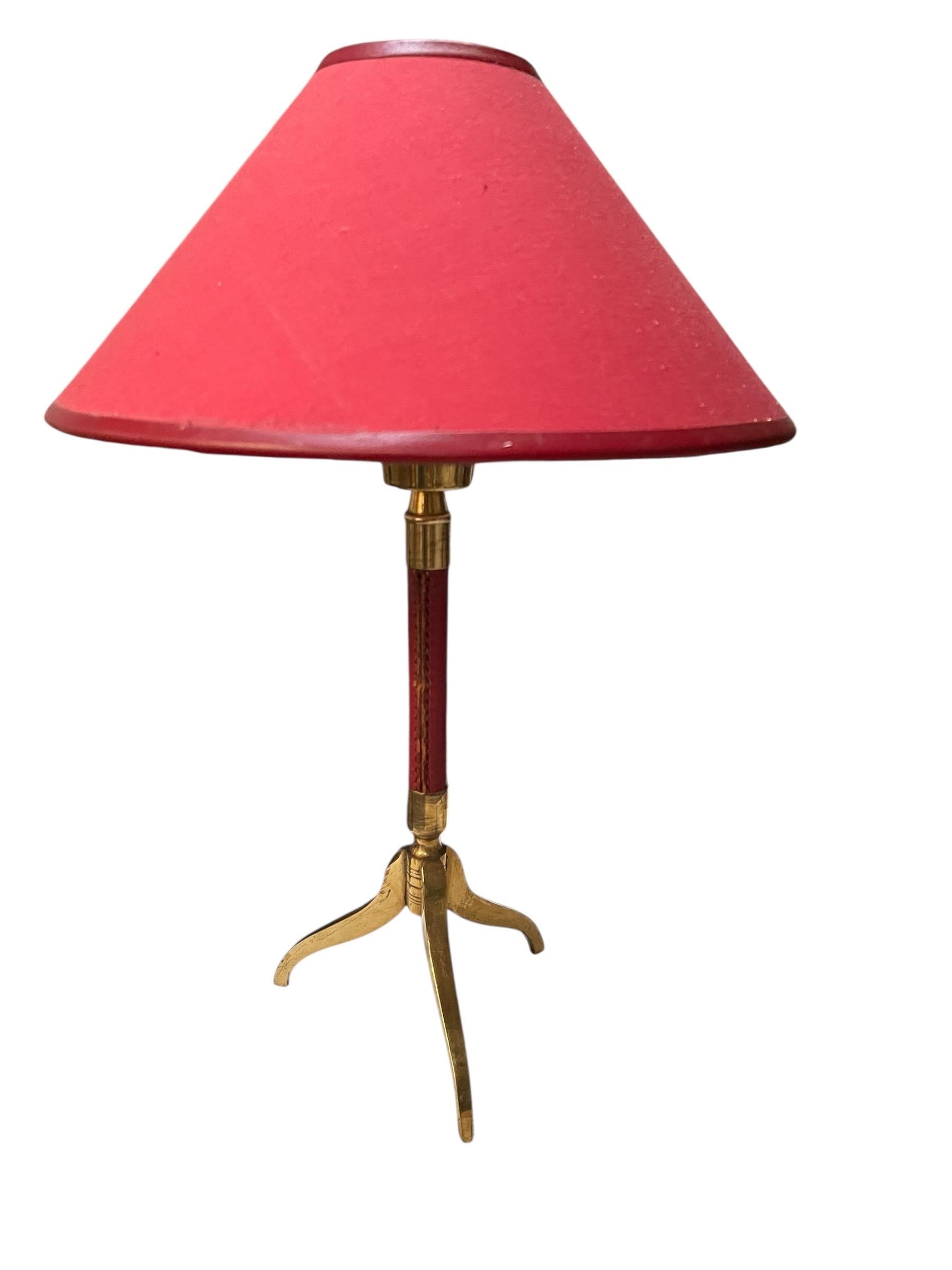 1950's Stitched leather lamp in the style of Jacques Adnet Francés en venta