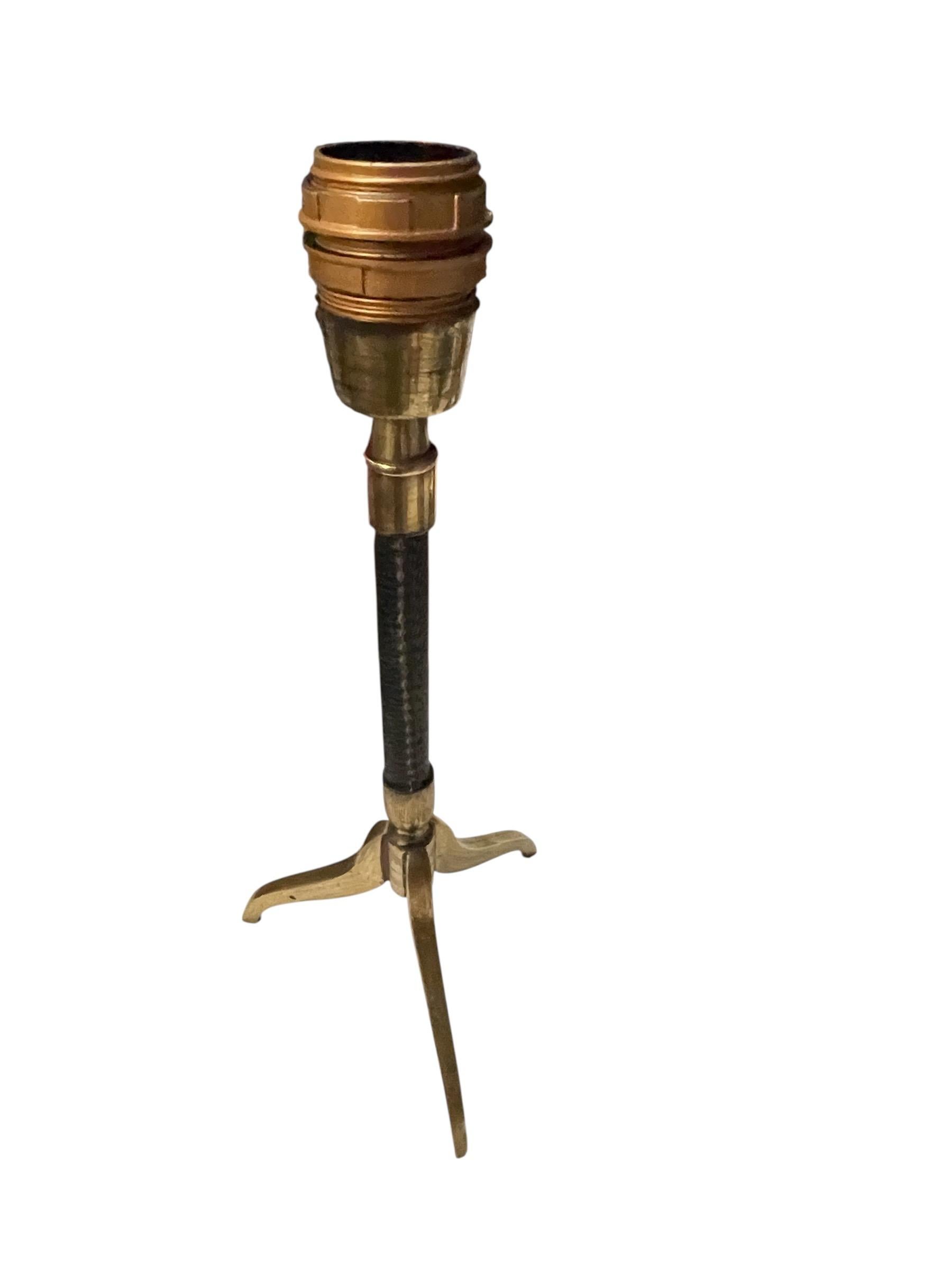 1950's Stitched leather lamp in the style of Jacques Adnet en venta 2