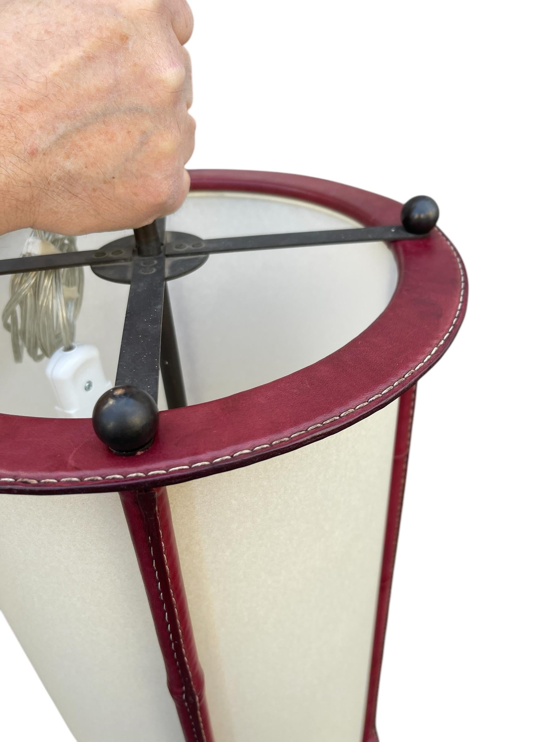 1950's Stitched leather lantern by Jacques Adnet In Excellent Condition For Sale In Bois-Colombes, FR