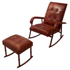 Silla mecedora y otomana de cuero cosido de los años 50, por Jacques Adnet
