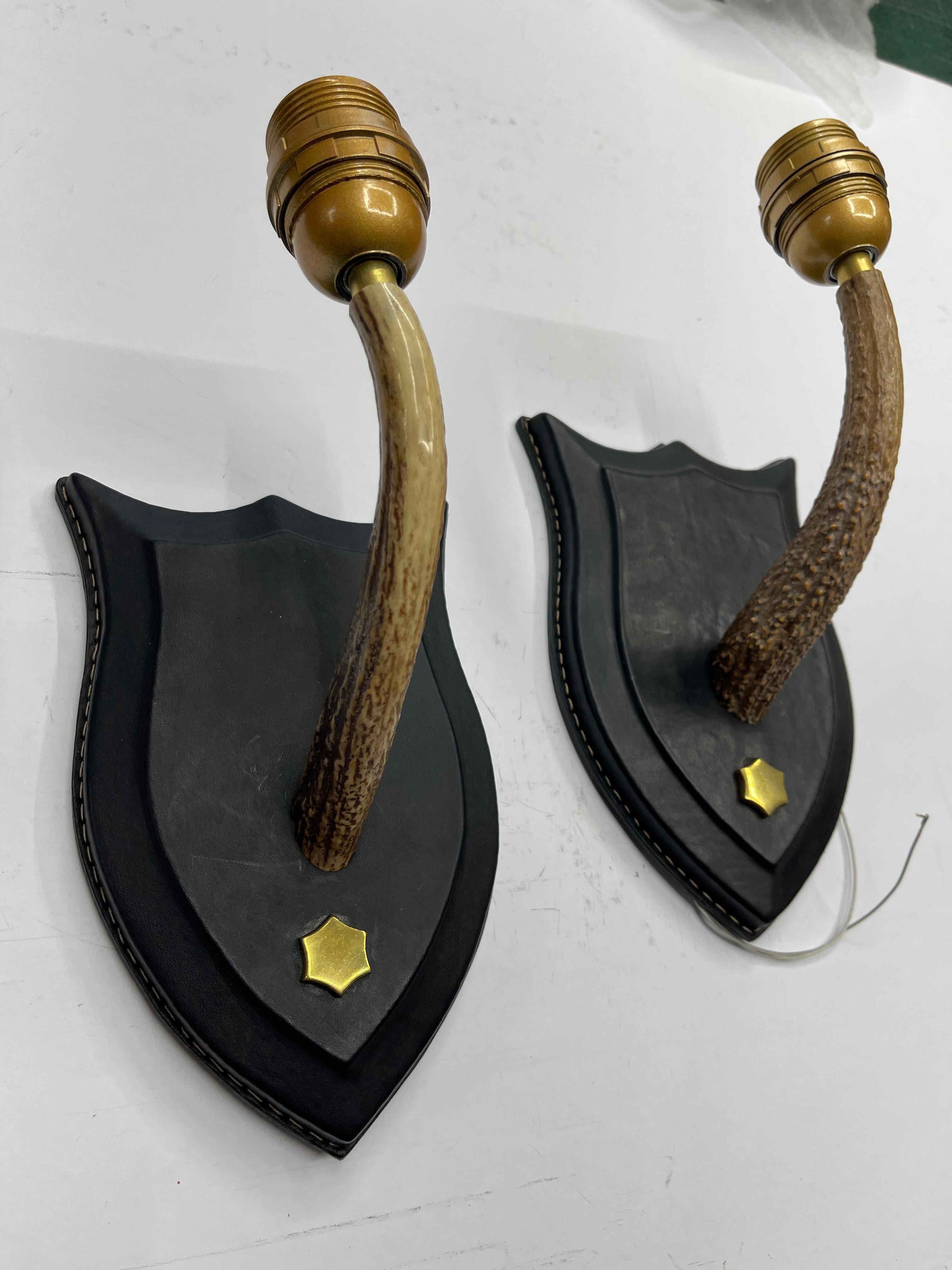 Européen Appliques en cuir Stitch par Jacques Adnet, années 1950 en vente