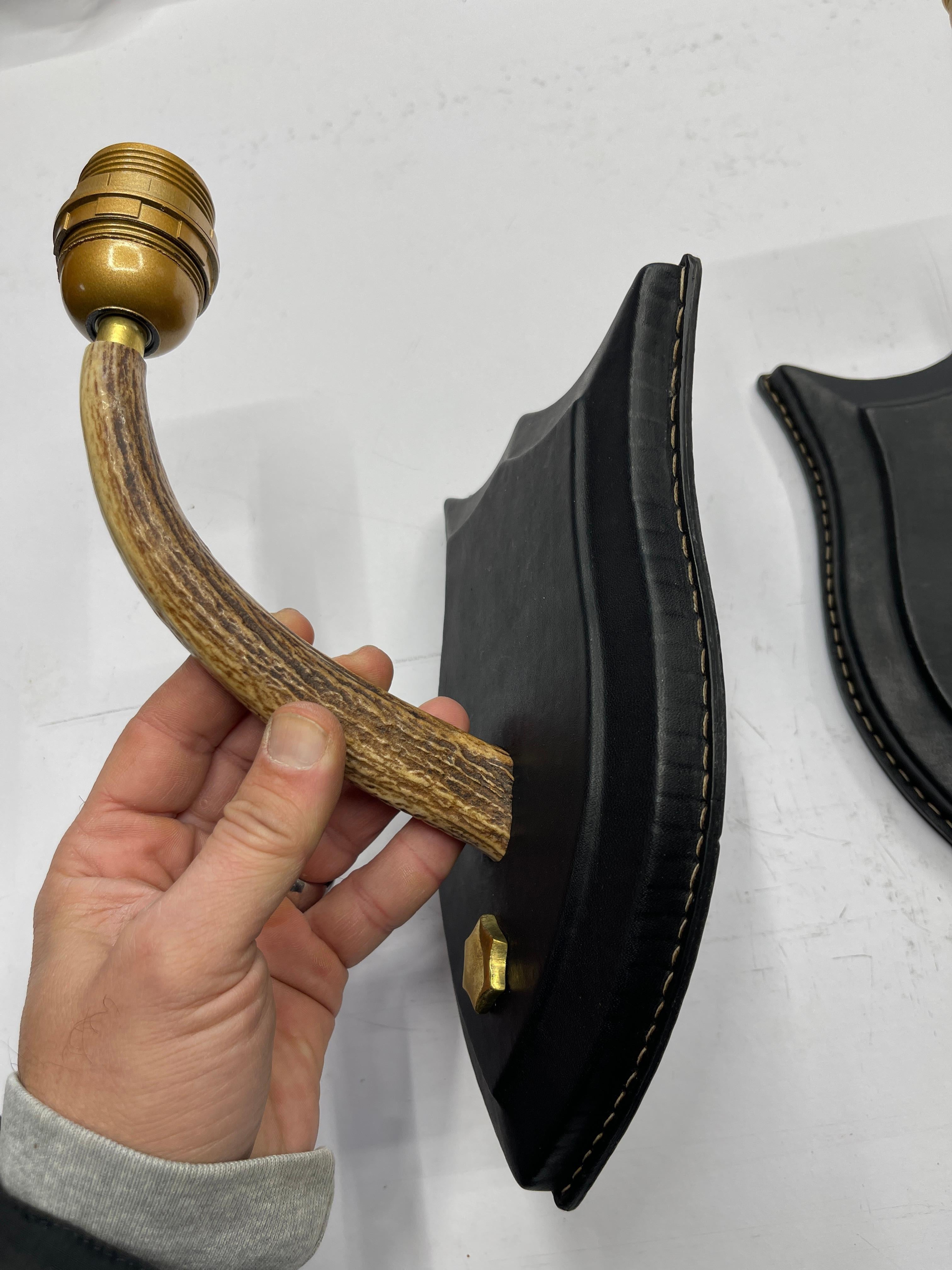 Cuir Appliques en cuir Stitch par Jacques Adnet, années 1950 en vente