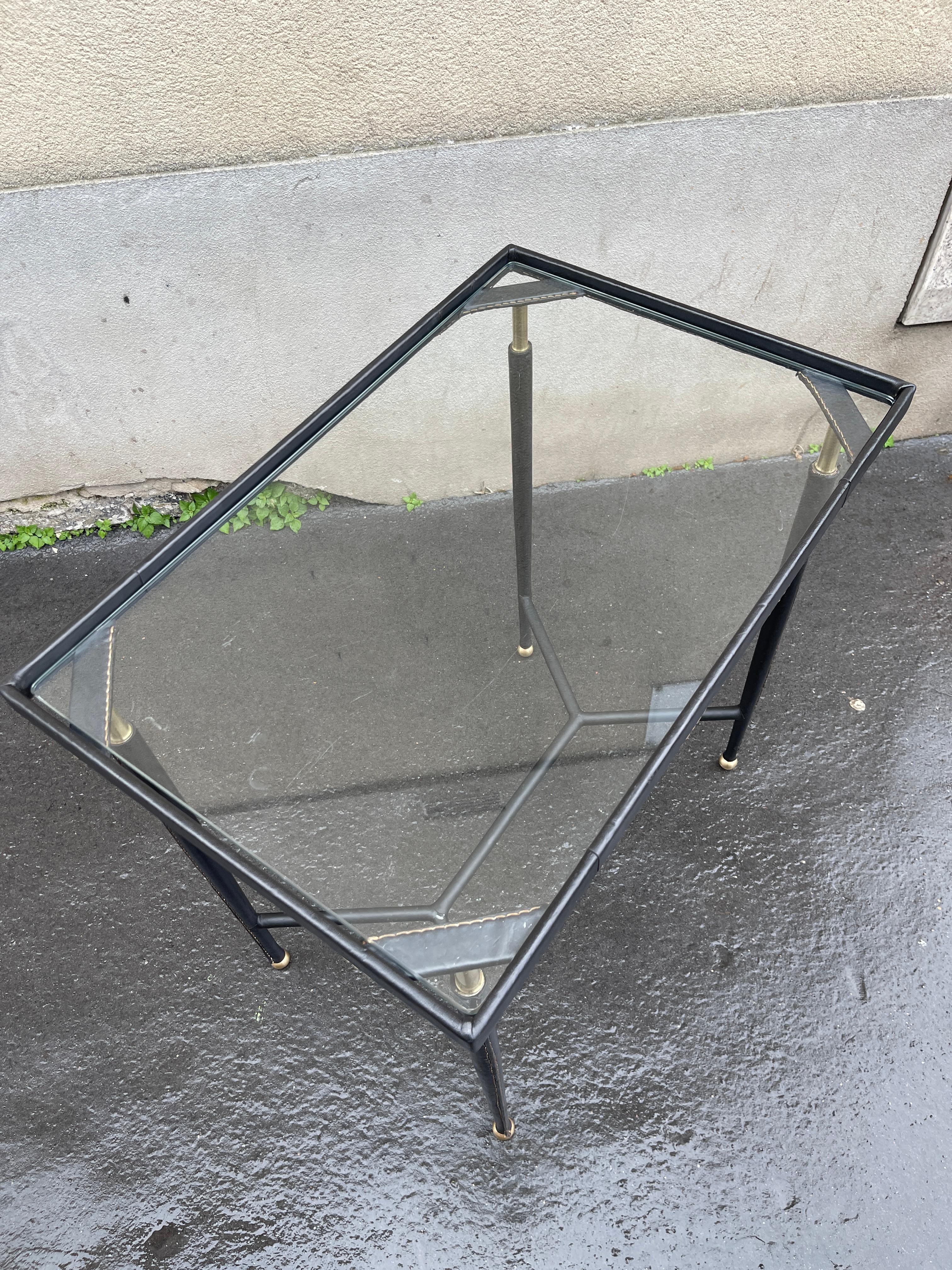 1950's Stitched leather side table by Jules Leleu In Good Condition For Sale In Bois-Colombes, FR