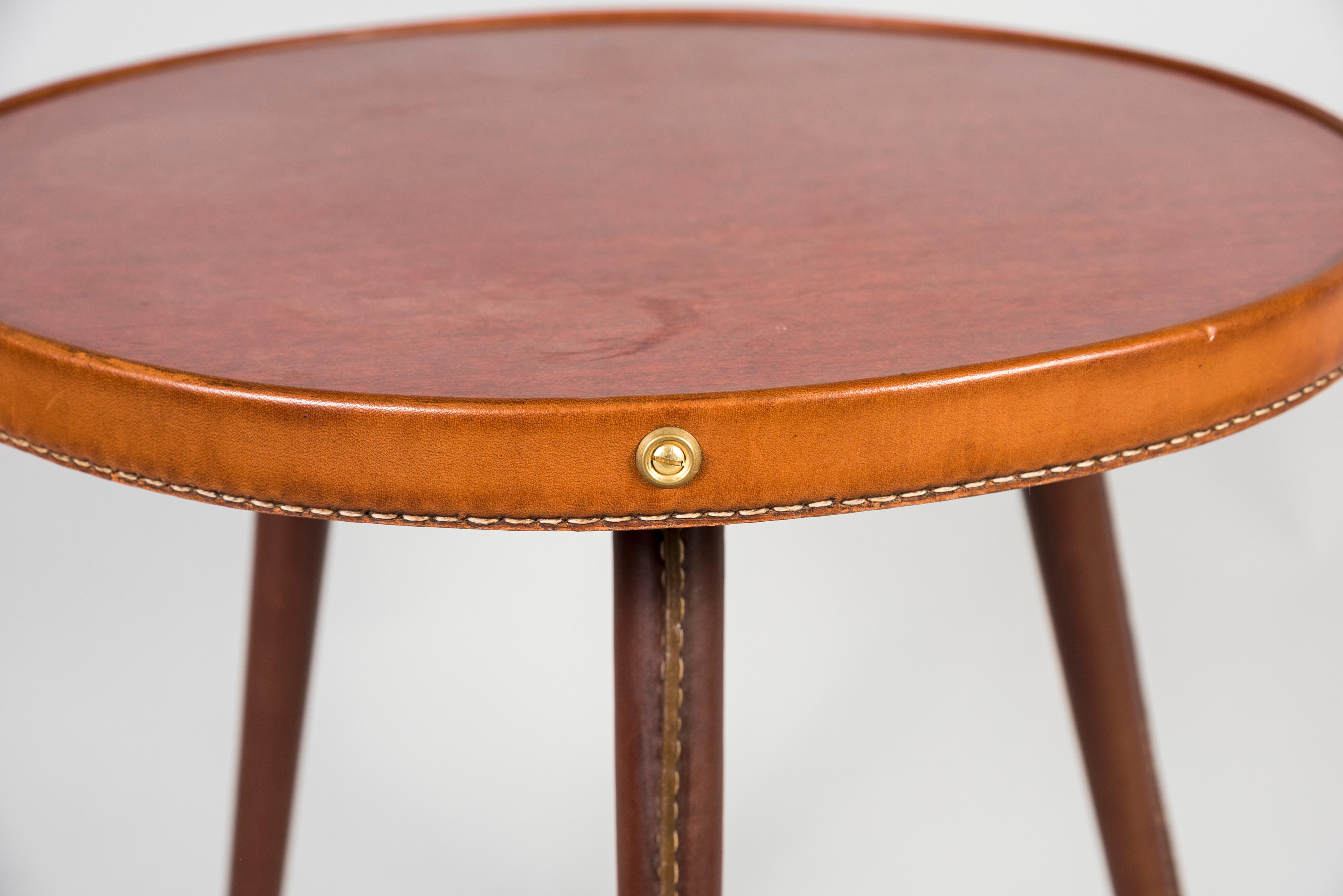 1950's Stitched Leather Small Table by Jacques Adnet In Good Condition For Sale In Bois-Colombes, FR