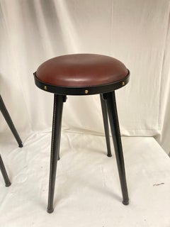 Tabourets en cuir Stitch par Jacques Adnet, années 50