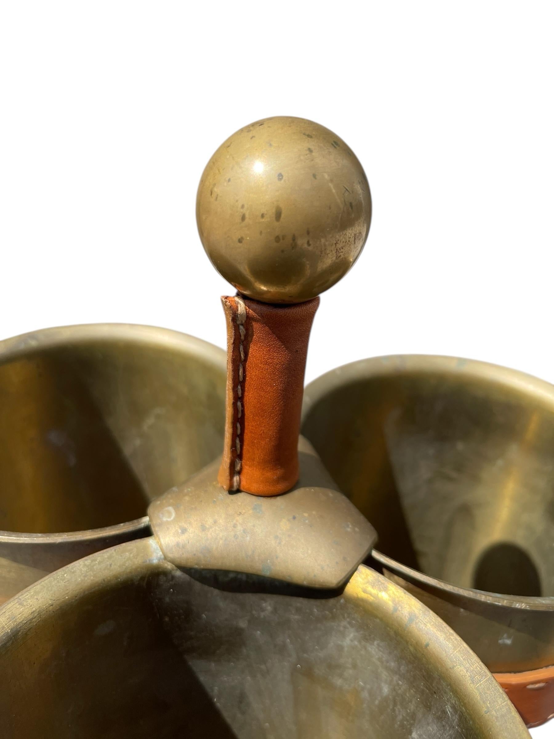 Paragüero de cuero cosido de los años 50, por Jacques Adnet mediados del siglo XX en venta