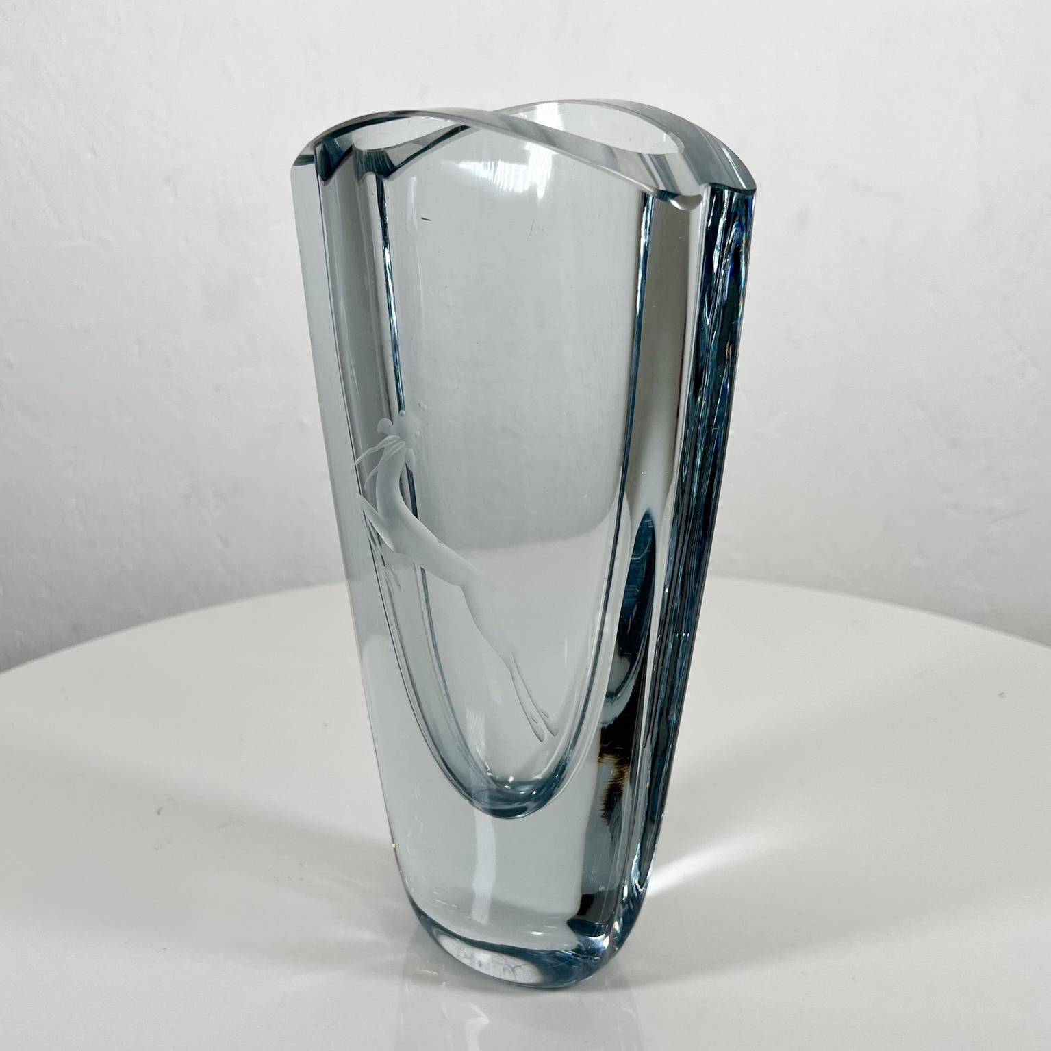 1950s Strombergshyttan Vase Gazelle Crystal Art Glass Gunnar Nyland Sweden Bon état - En vente à Chula Vista, CA