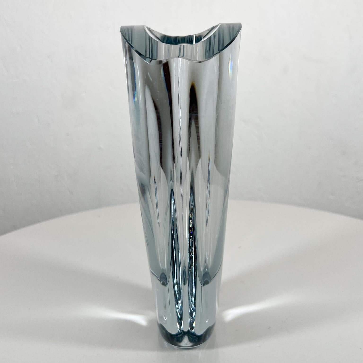 Verre d'art 1950s Strombergshyttan Vase Gazelle Crystal Art Glass Gunnar Nyland Sweden en vente