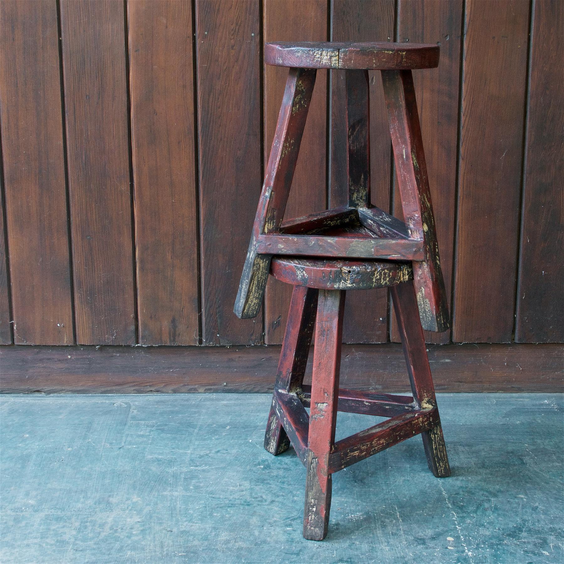 wood stool plant stand