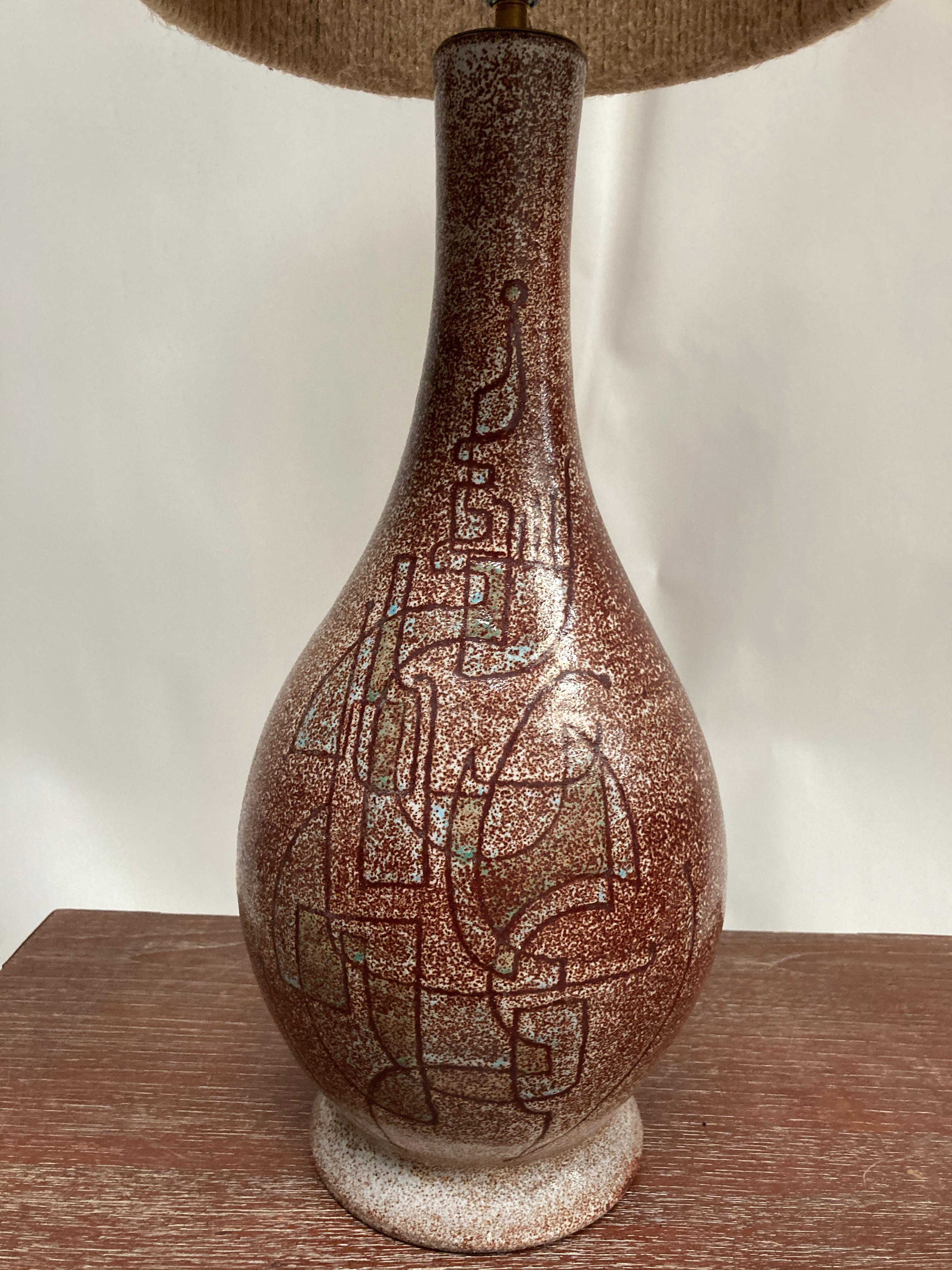 1950's Studio pottery ceramic lamp by Accolay In Good Condition For Sale In Bois-Colombes, FR