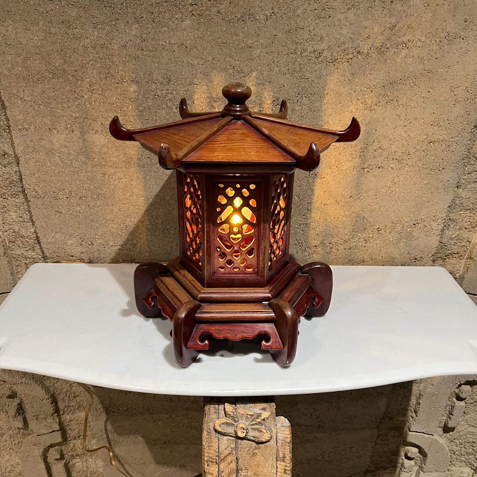1950s Stunning Vintage Pagoda table lamp Intricate Handcrafted wood 
14.5 tall x 13.5 diameter
Preowned unrestored original vintage condition.
See images provided please.