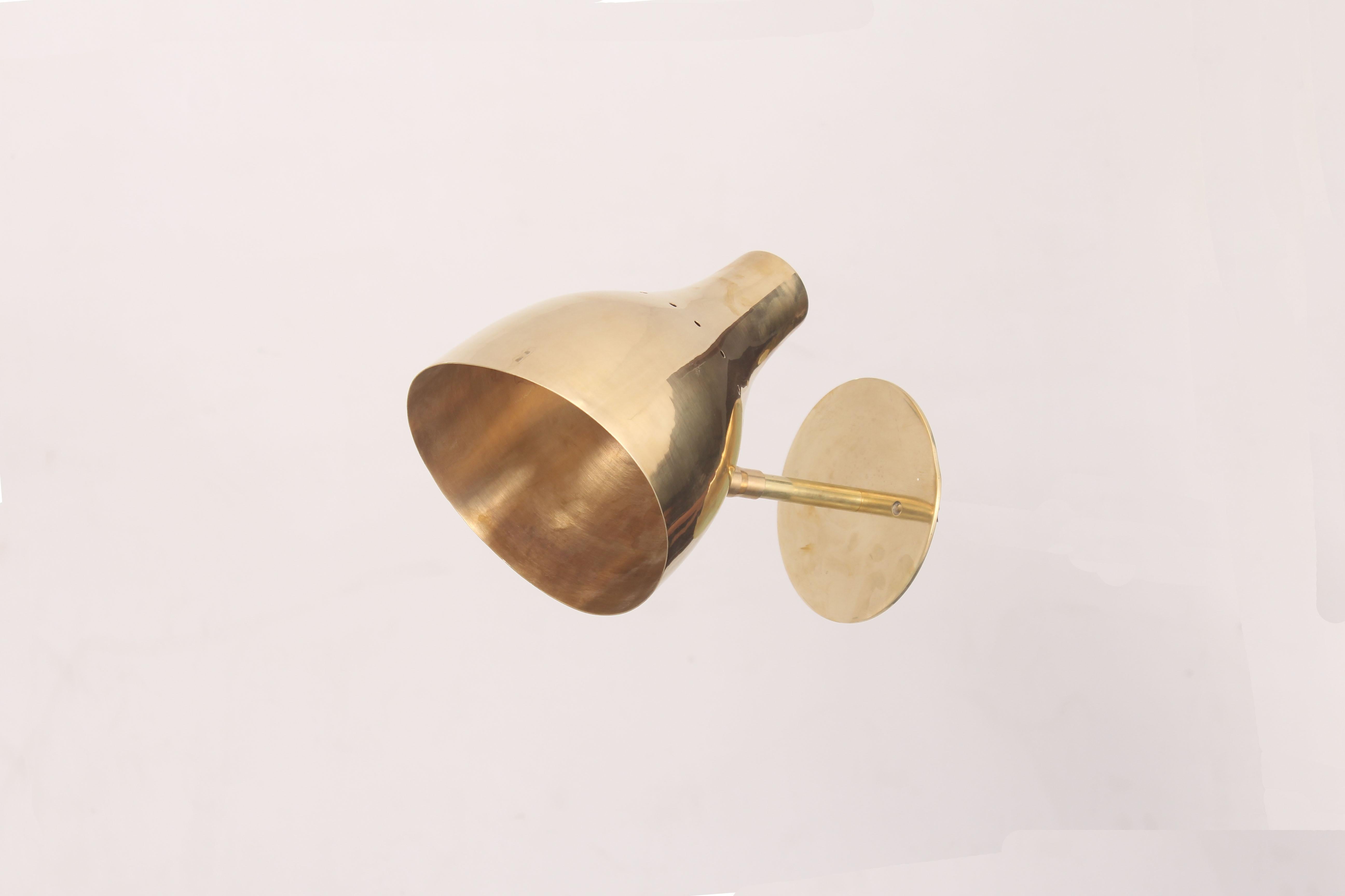 Mid-Century Modern 1950s Style Customizable Brass Pierced Wall Lamp  For Sale