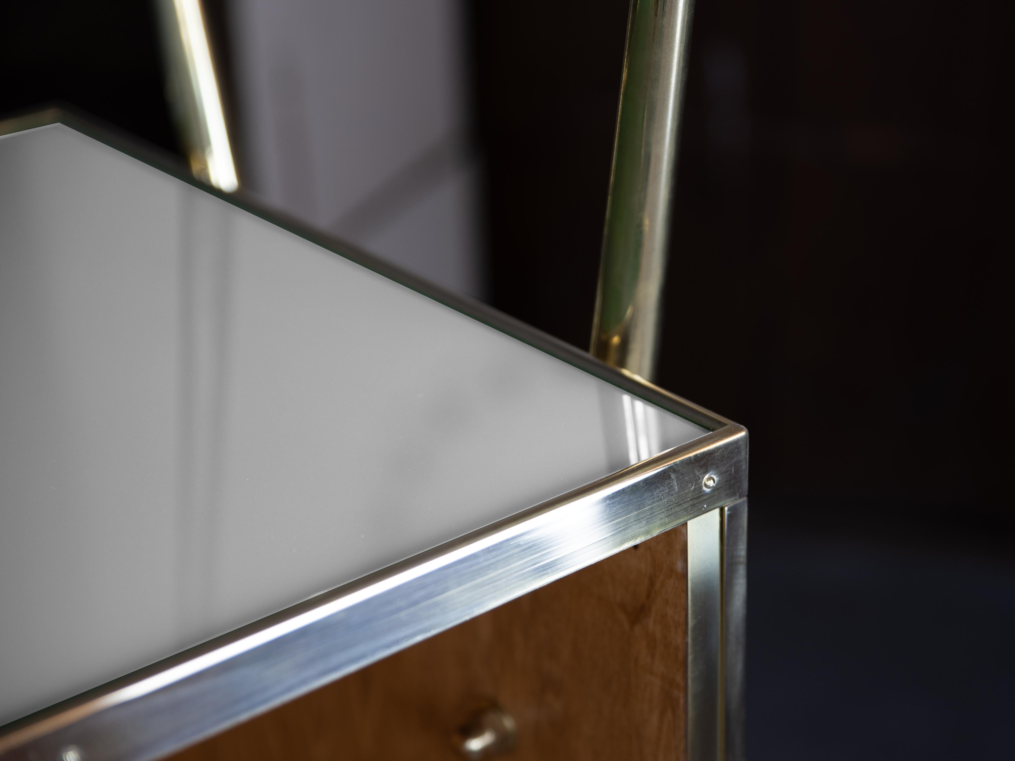 Elevate Your Style with This 1950s Italian Dry Bar in White Murano Glass & Brass For Sale 3