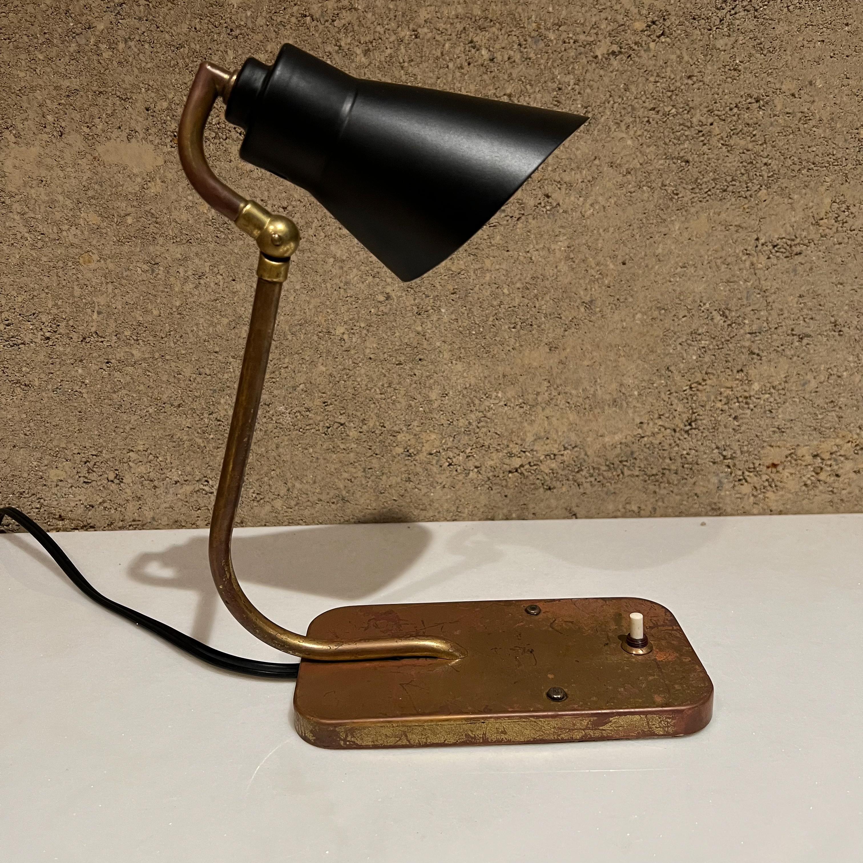 1950s Style Lightolier Modern Lamp Sculptural Task Desk Light Brass and Black 5