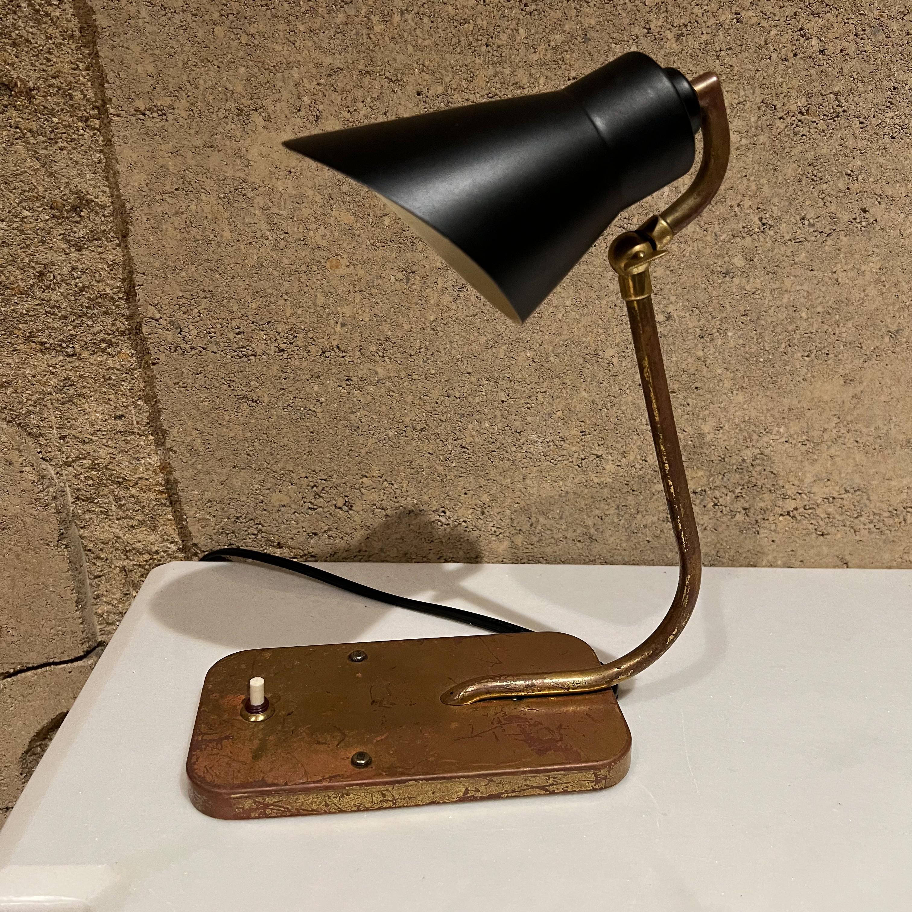 1950s Style Lightolier Modern Lamp Sculptural Task Desk Light Brass and Black 3