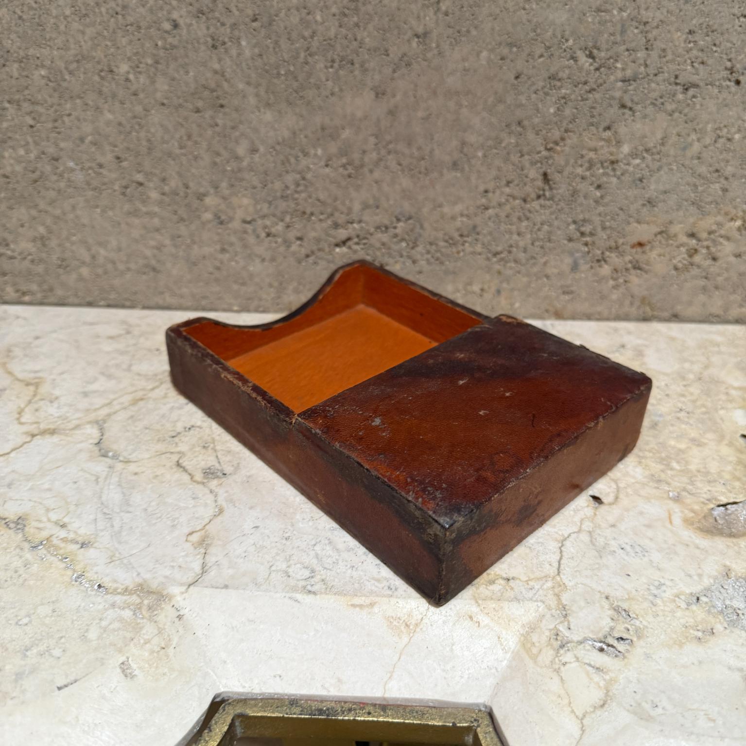 1950s Style of Hermès Distressed Leather Note Pad Holder For Sale 2